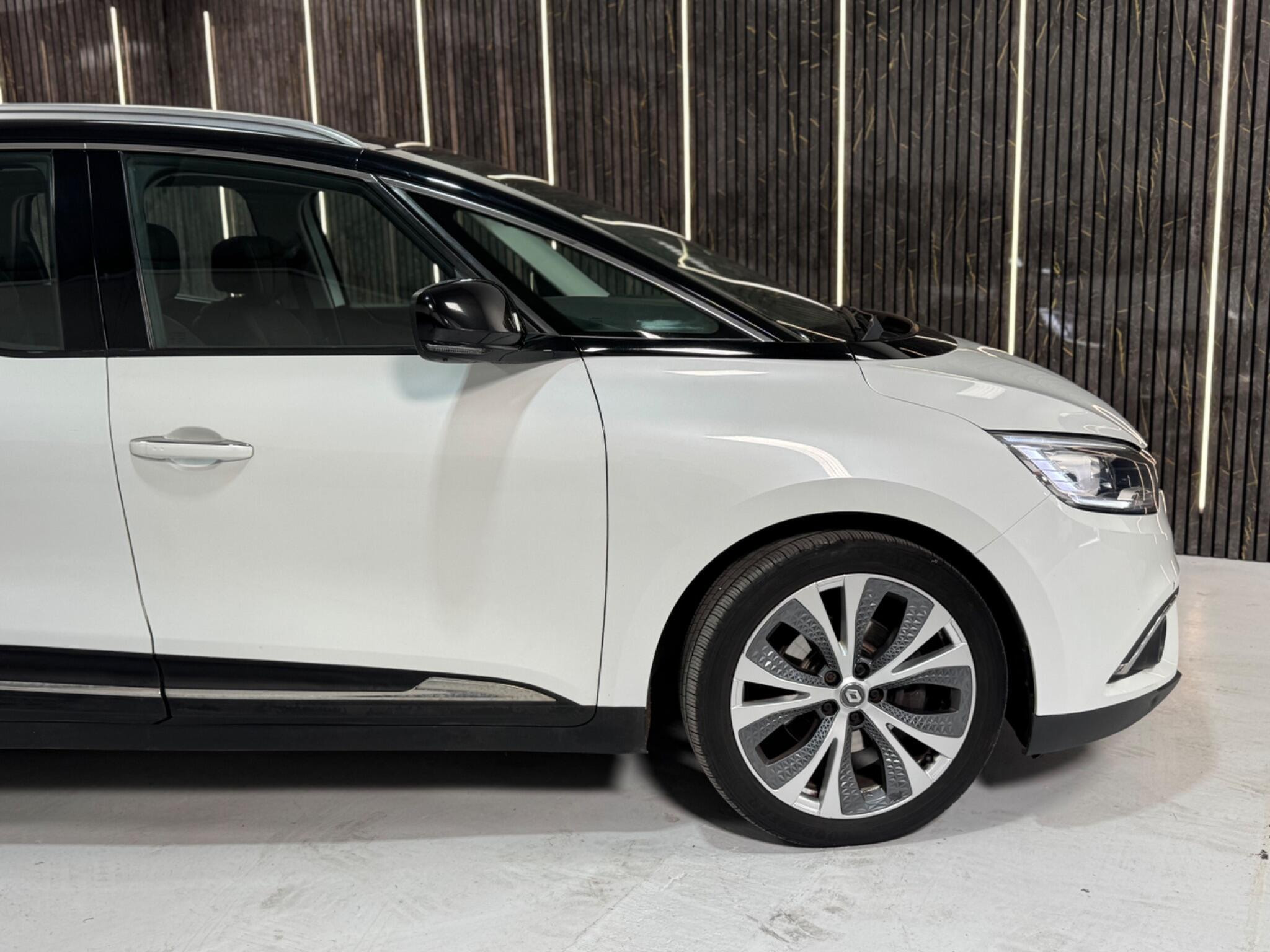 Renault Grand Scenic 1.5 dCi Dynamique Nav Euro 6 (s/s) 5dr 5dr Manual 2026