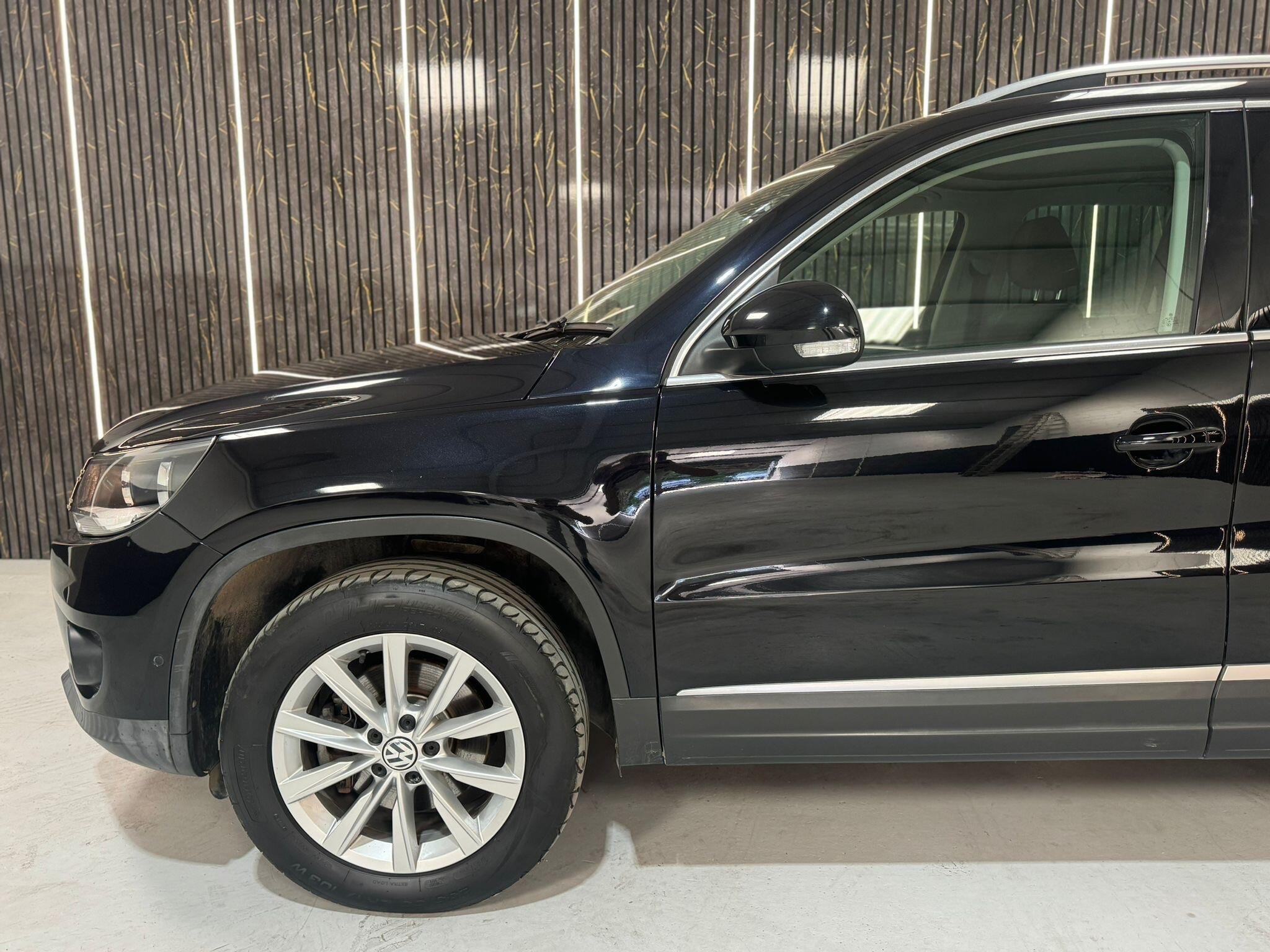 Volkswagen Tiguan 2.0 TDI BlueMotion Tech SE 2WD Euro 5 (s/s) 5dr 5dr Manual 2026