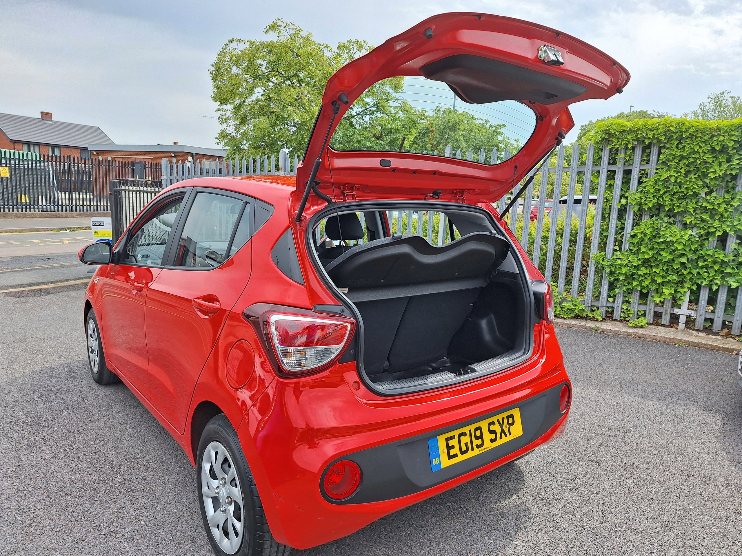 Hyundai I10 1.0 SE Hatchback 5dr Petrol Manual Euro 6 (67 ps) 5dr Manual 2026