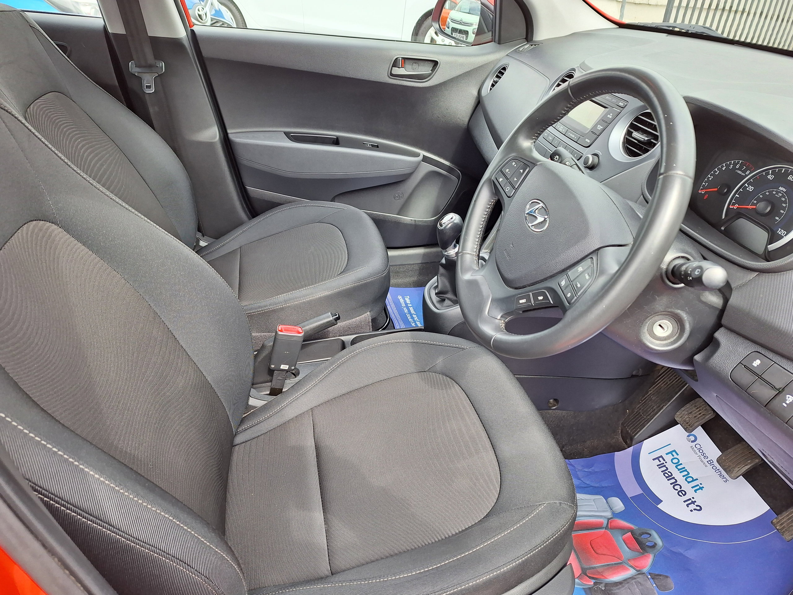 Hyundai I10 1.0 SE Hatchback 5dr Petrol Manual Euro 6 (67 ps) 5dr Manual 2026