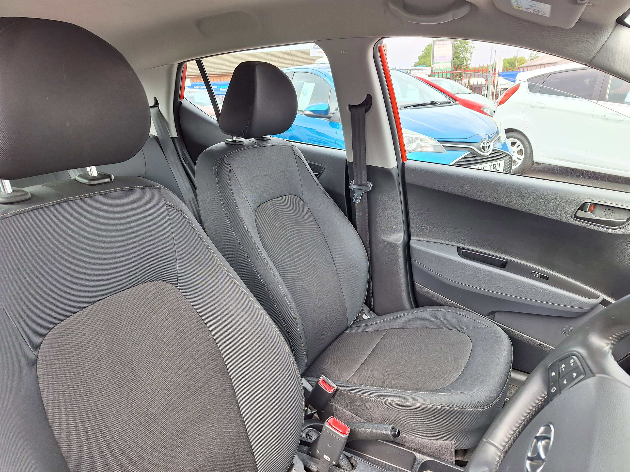 Hyundai I10 1.0 SE Hatchback 5dr Petrol Manual Euro 6 (67 ps) 5dr Manual 2026