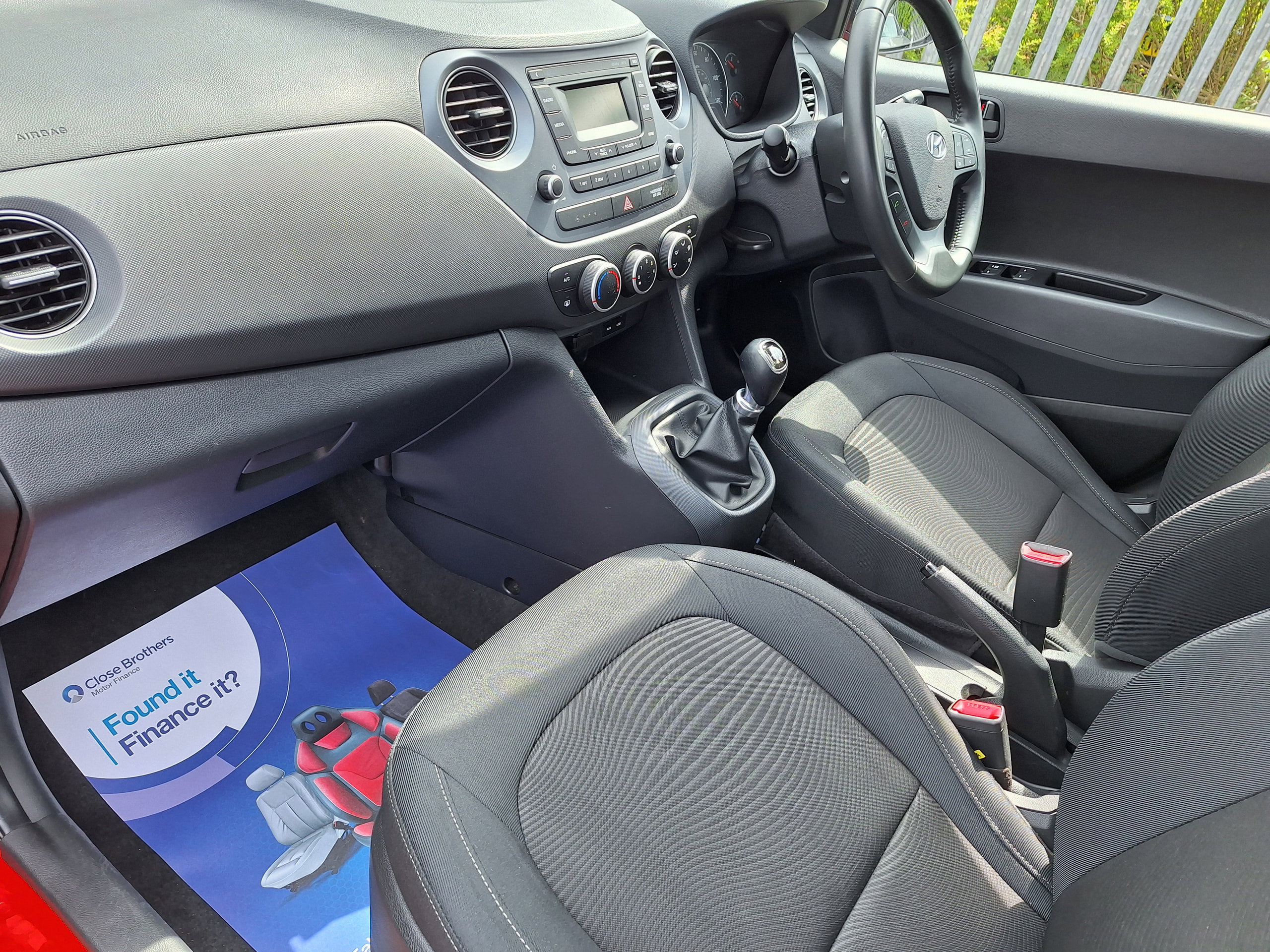 Hyundai I10 1.0 SE Hatchback 5dr Petrol Manual Euro 6 (67 ps) 5dr Manual 2026