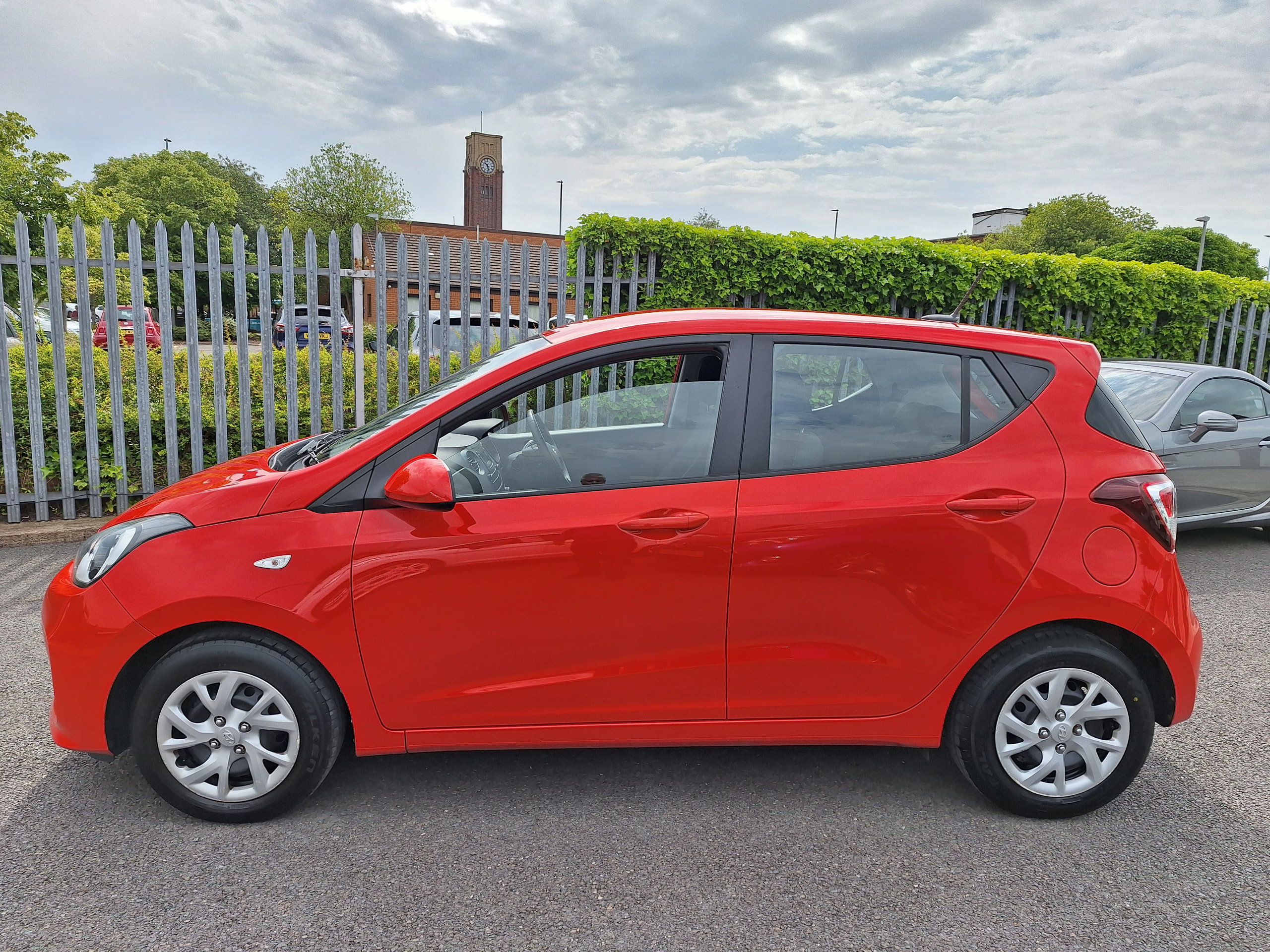 Hyundai I10 1.0 SE Hatchback 5dr Petrol Manual Euro 6 (67 ps) 5dr Manual 2026