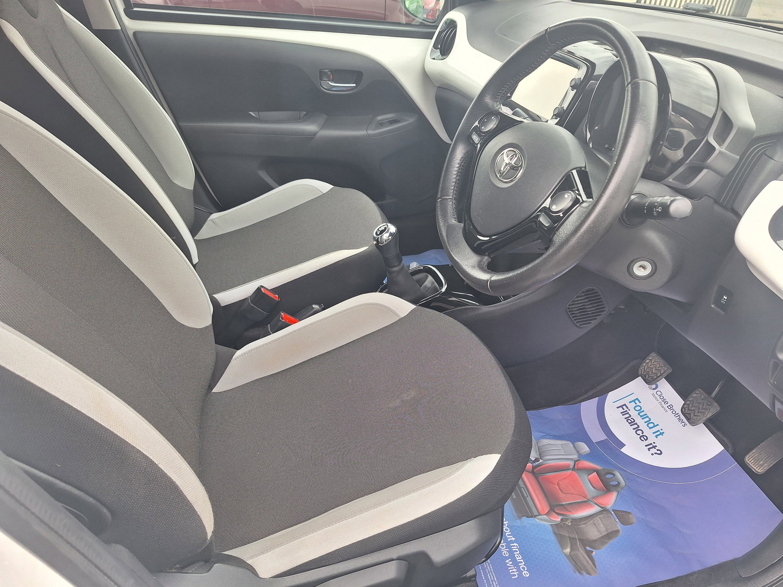 Toyota Aygo 1.0 VVT-i x-press Hatchback 5dr Petrol Manual Euro 6 (68 ps) 5dr Manual 2026