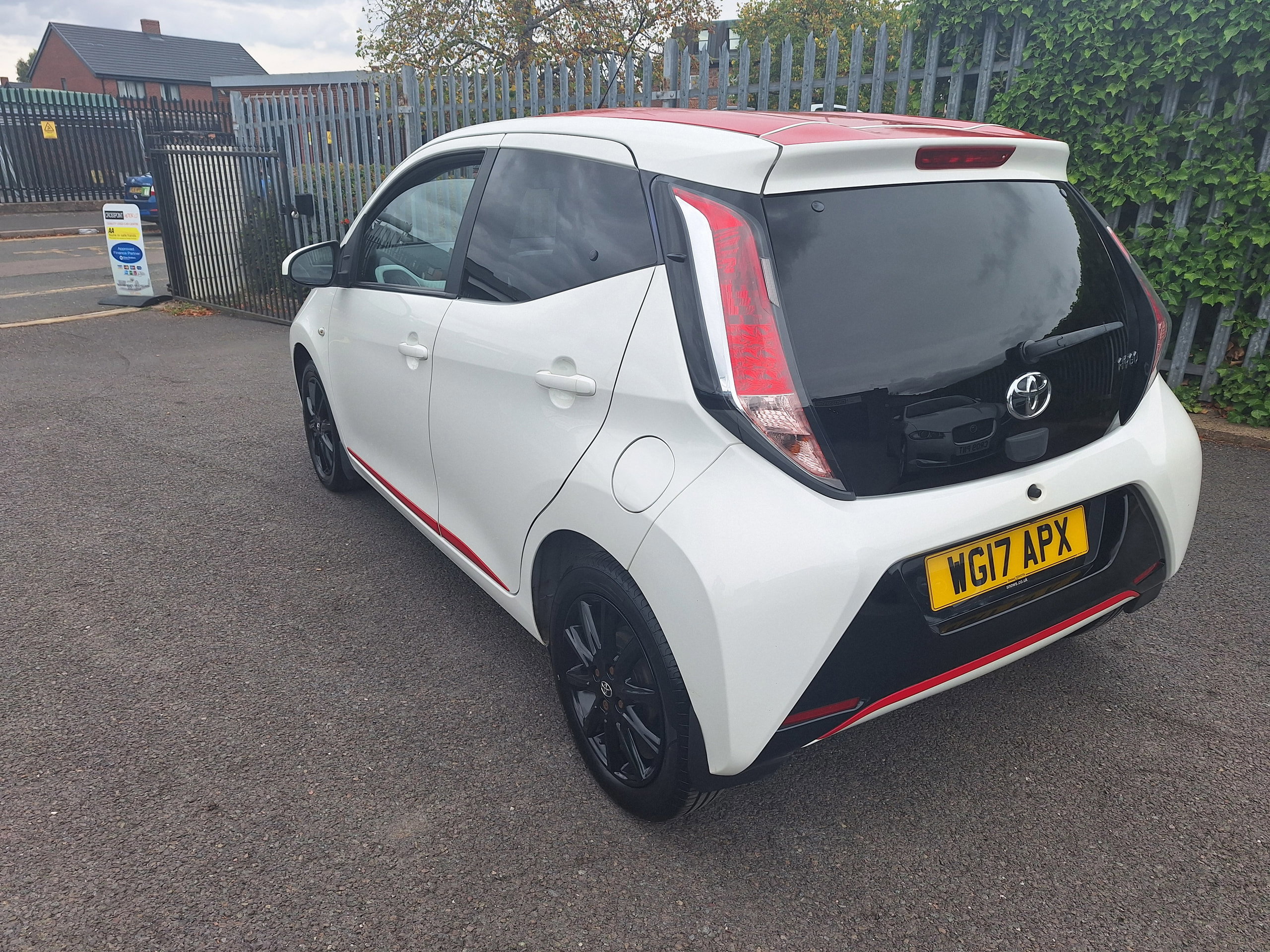 Toyota Aygo 1.0 VVT-i x-press Hatchback 5dr Petrol Manual Euro 6 (68 ps) 5dr Manual 2026