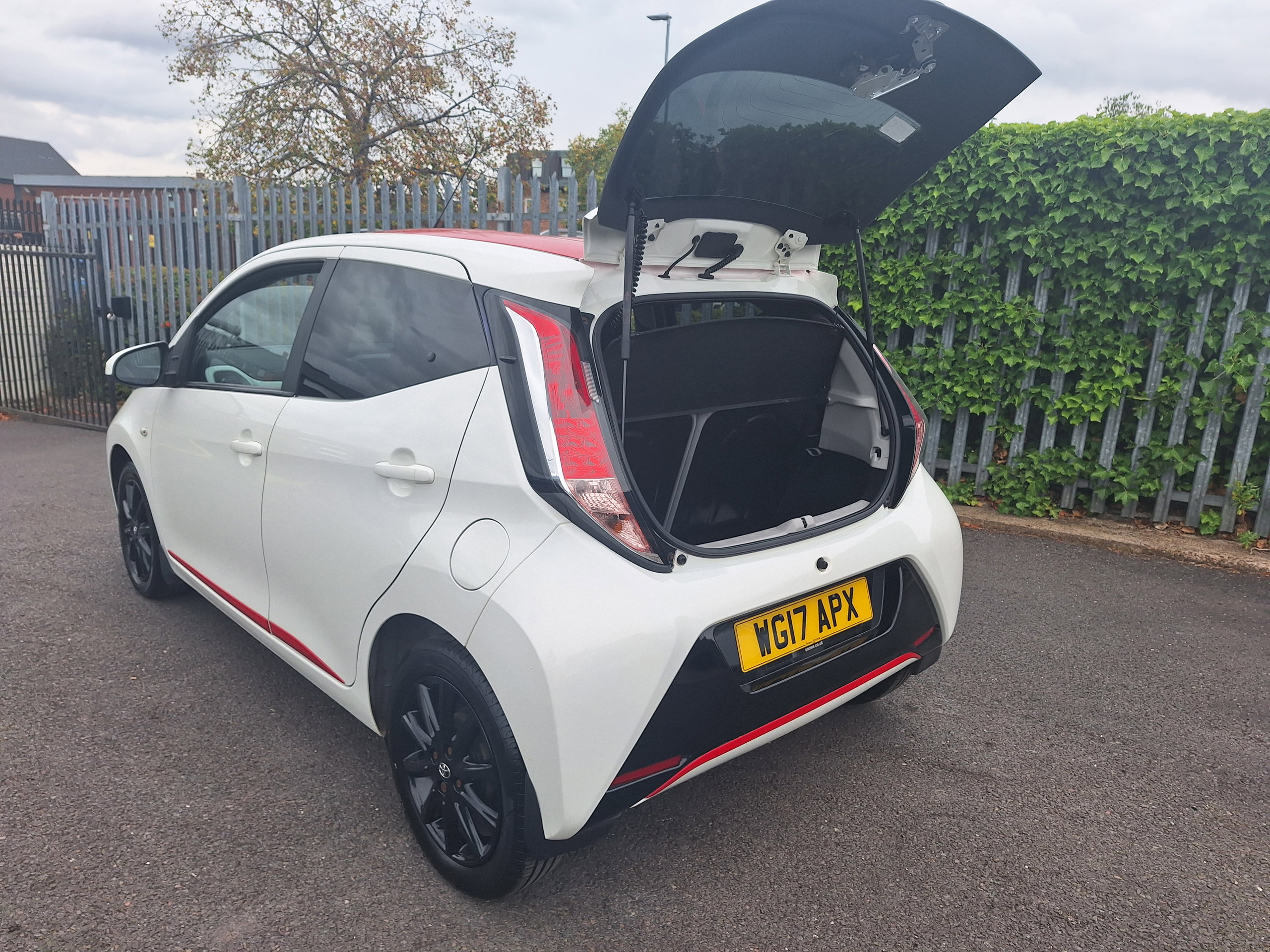 Toyota Aygo 1.0 VVT-i x-press Hatchback 5dr Petrol Manual Euro 6 (68 ps) 5dr Manual 2026