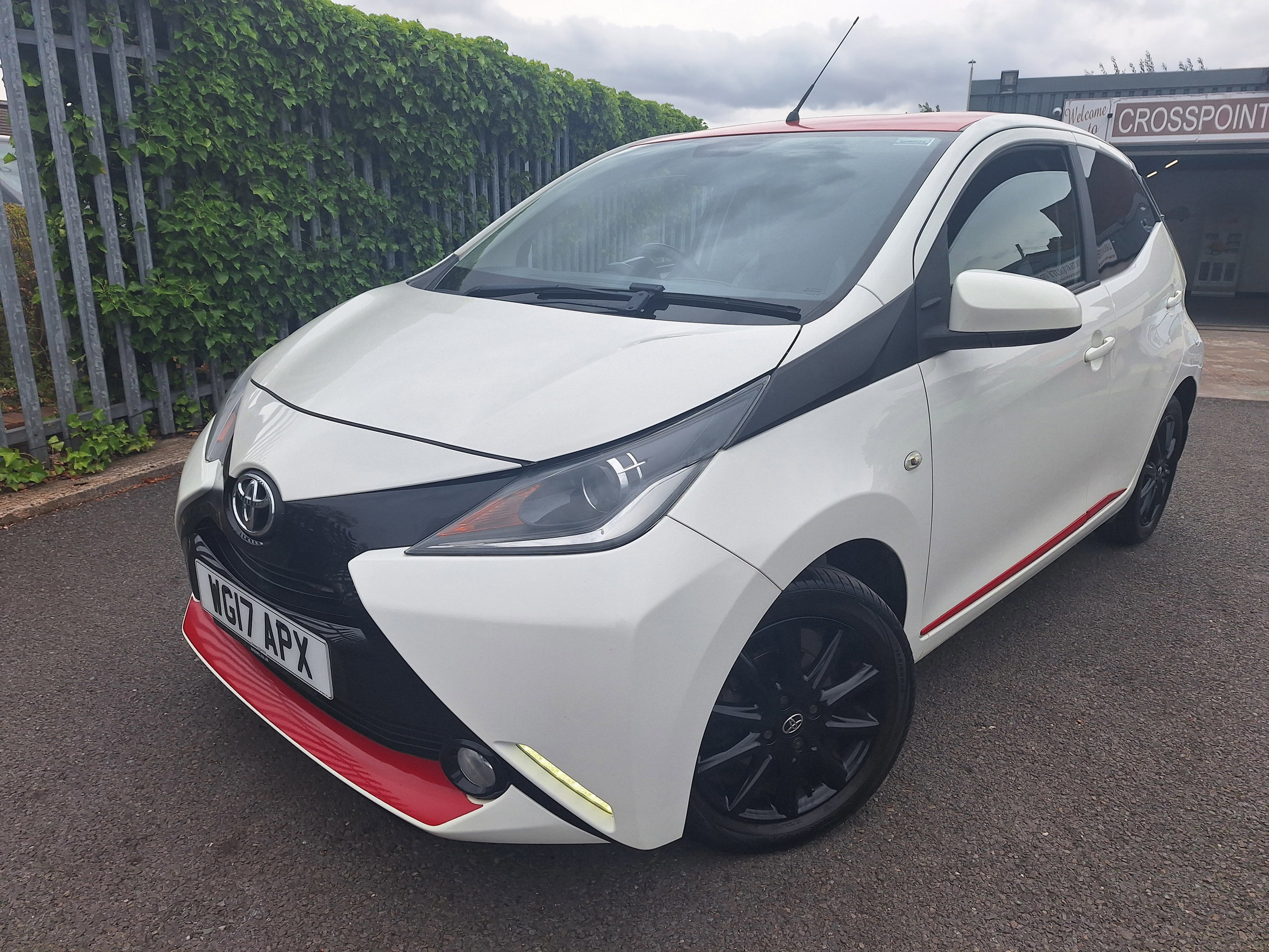 Toyota Aygo 1.0 VVT-i x-press Hatchback 5dr Petrol Manual Euro 6 (68 ps) 5dr Manual 2026