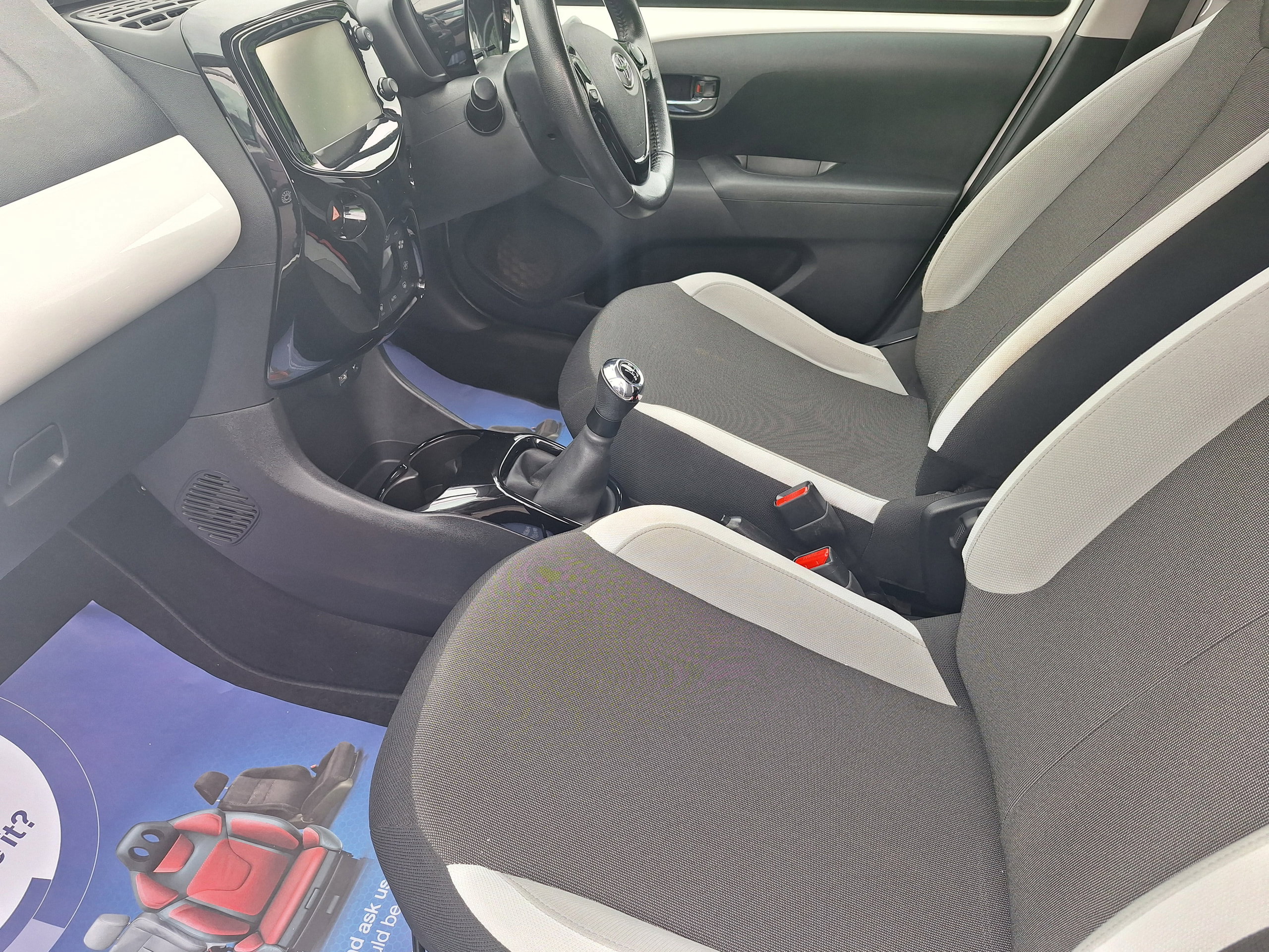 Toyota Aygo 1.0 VVT-i x-press Hatchback 5dr Petrol Manual Euro 6 (68 ps) 5dr Manual 2026