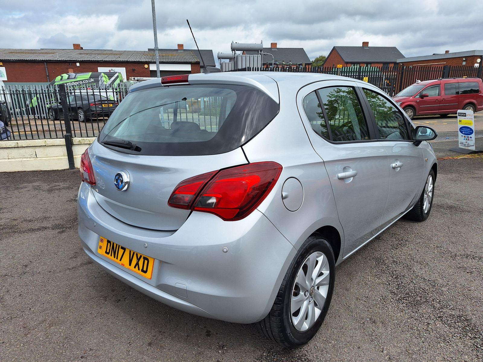 Vauxhall Corsa 1.4i ecoFLEX Design Hatchback 5dr Petrol Manual Euro 6 (90 ps) 5dr Manual 2026