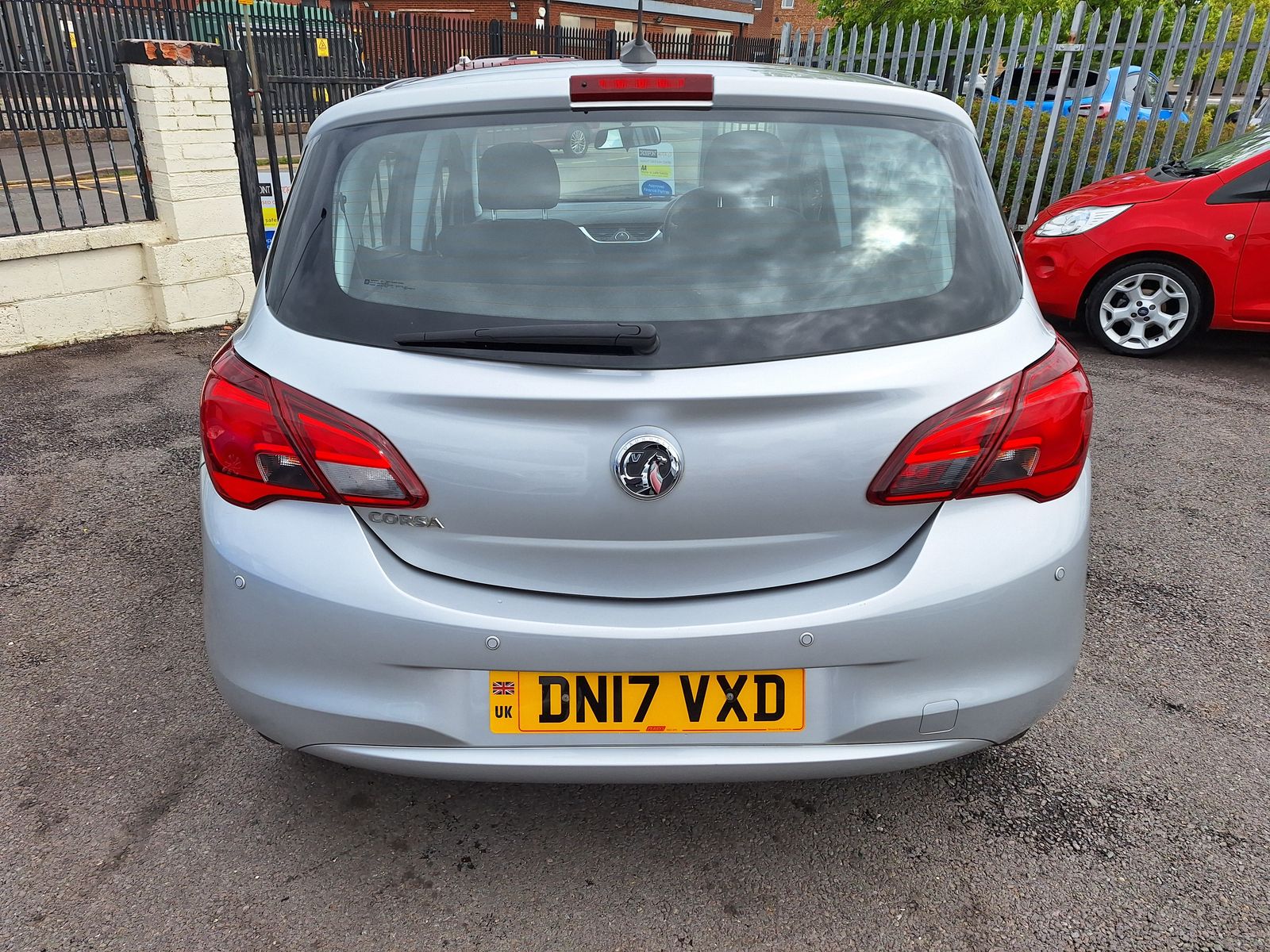 Vauxhall Corsa 1.4i ecoFLEX Design Hatchback 5dr Petrol Manual Euro 6 (90 ps) 5dr Manual 2026