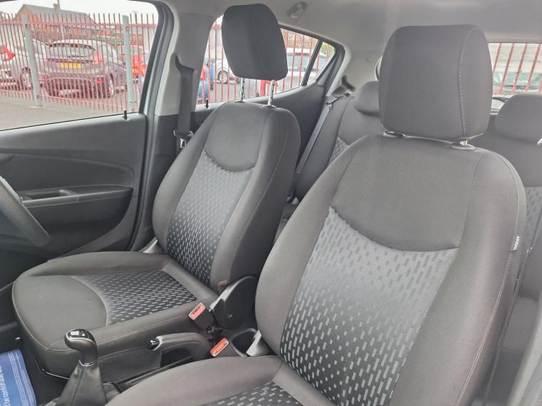 Vauxhall Viva 1.0i SE Hatchback 5dr Petrol Manual Euro 6 (a/c) (73 ps) 5dr Manual 2026