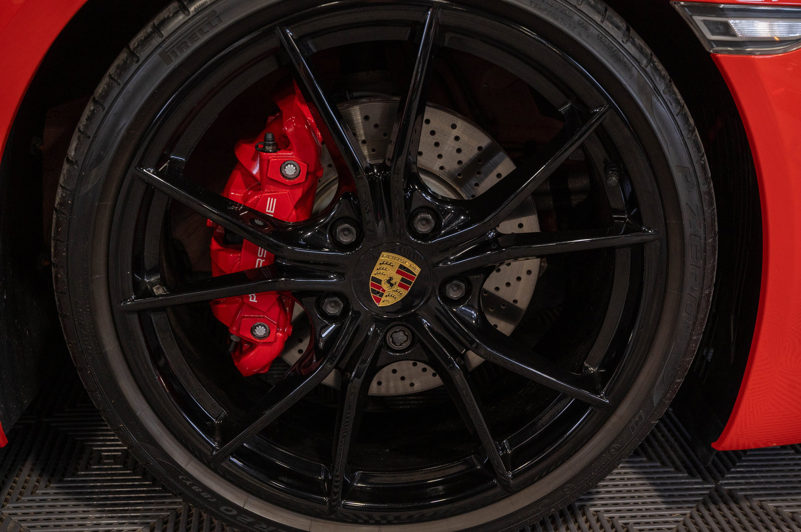 Porsche 718 Cayman 2.5T GTS *In excess of £15500 of Specification*Lava Orange Special colour* 2dr Automatic 2026