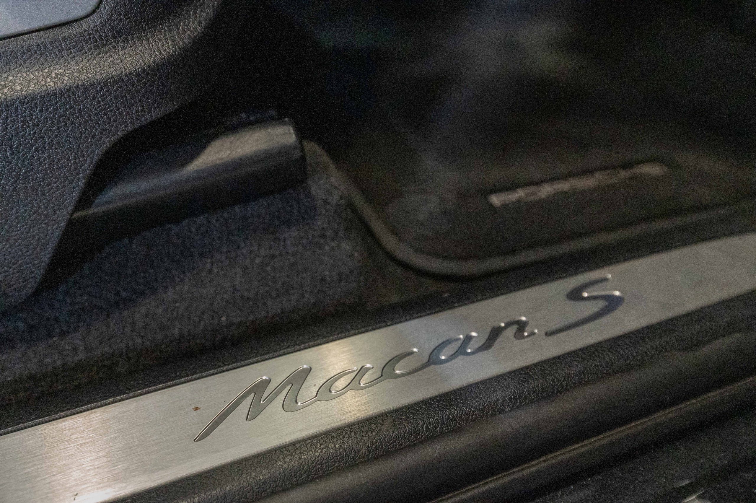 Porsche Macan 3.0T V6 S Pan roof Sports exhaust sports chrono 21" alloys 5dr Automatic 2026