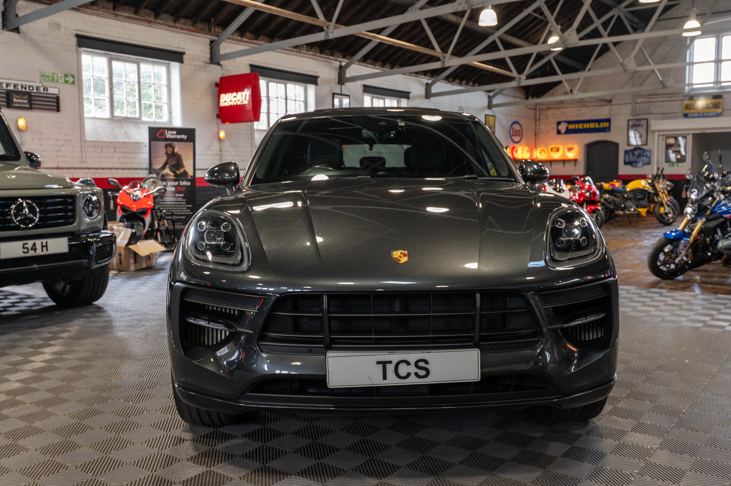 Porsche Macan 3.0T V6 S Pan roof Sports exhaust sports chrono 21" alloys 5dr Automatic 2026