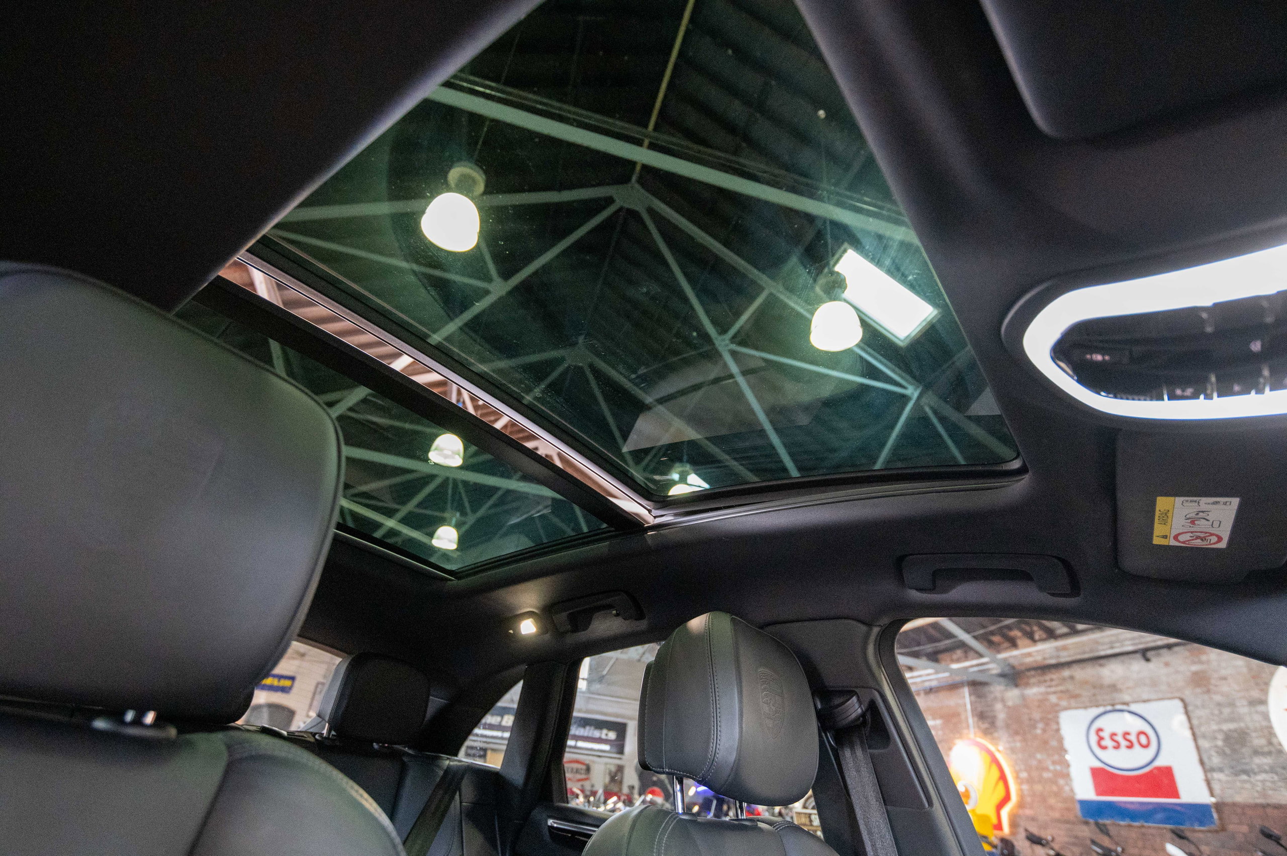 Porsche Macan 3.0T V6 S Pan roof Sports exhaust sports chrono 21" alloys 5dr Automatic 2026