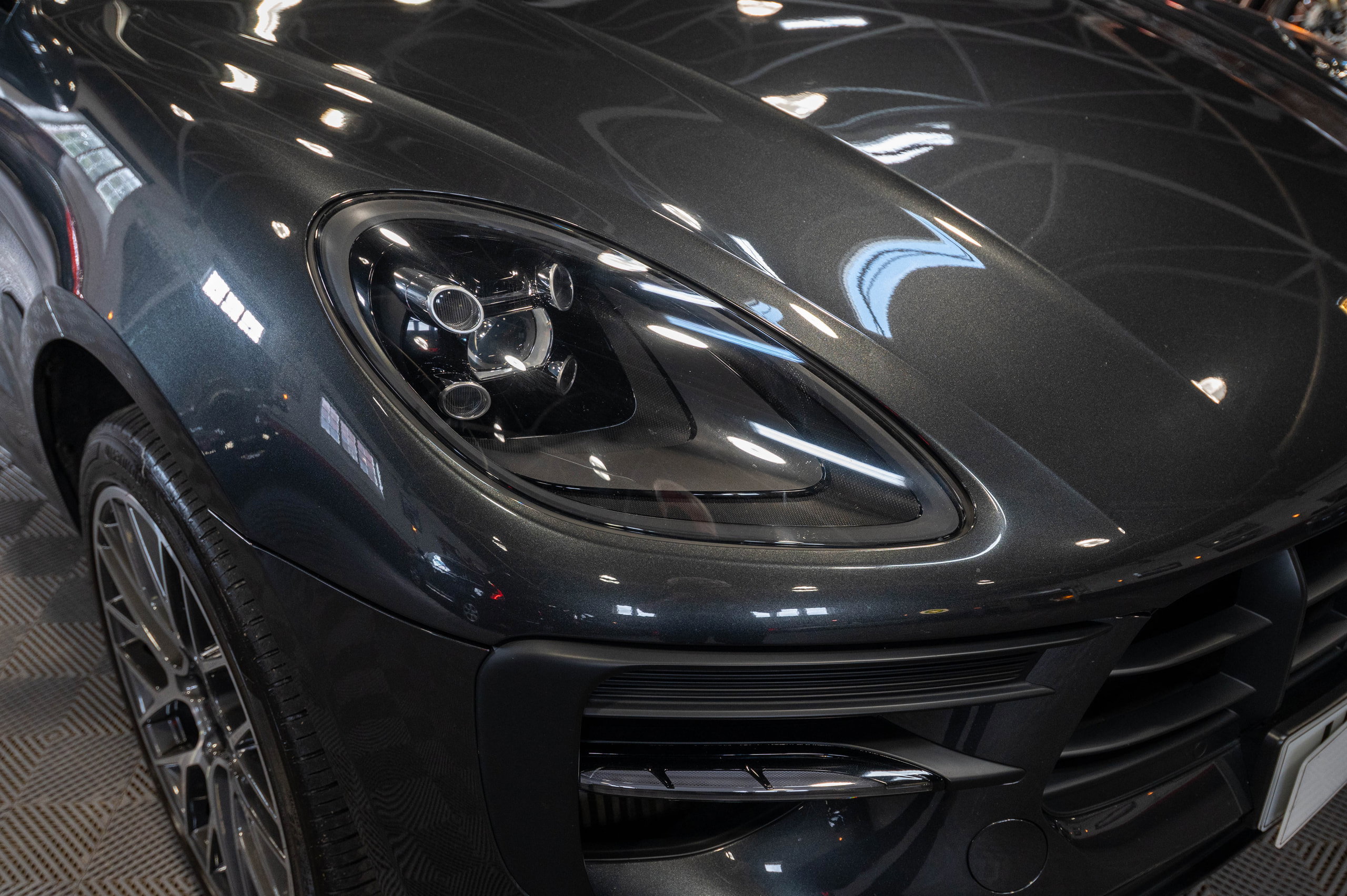 Porsche Macan 3.0T V6 S Pan roof Sports exhaust sports chrono 21" alloys 5dr Automatic 2026