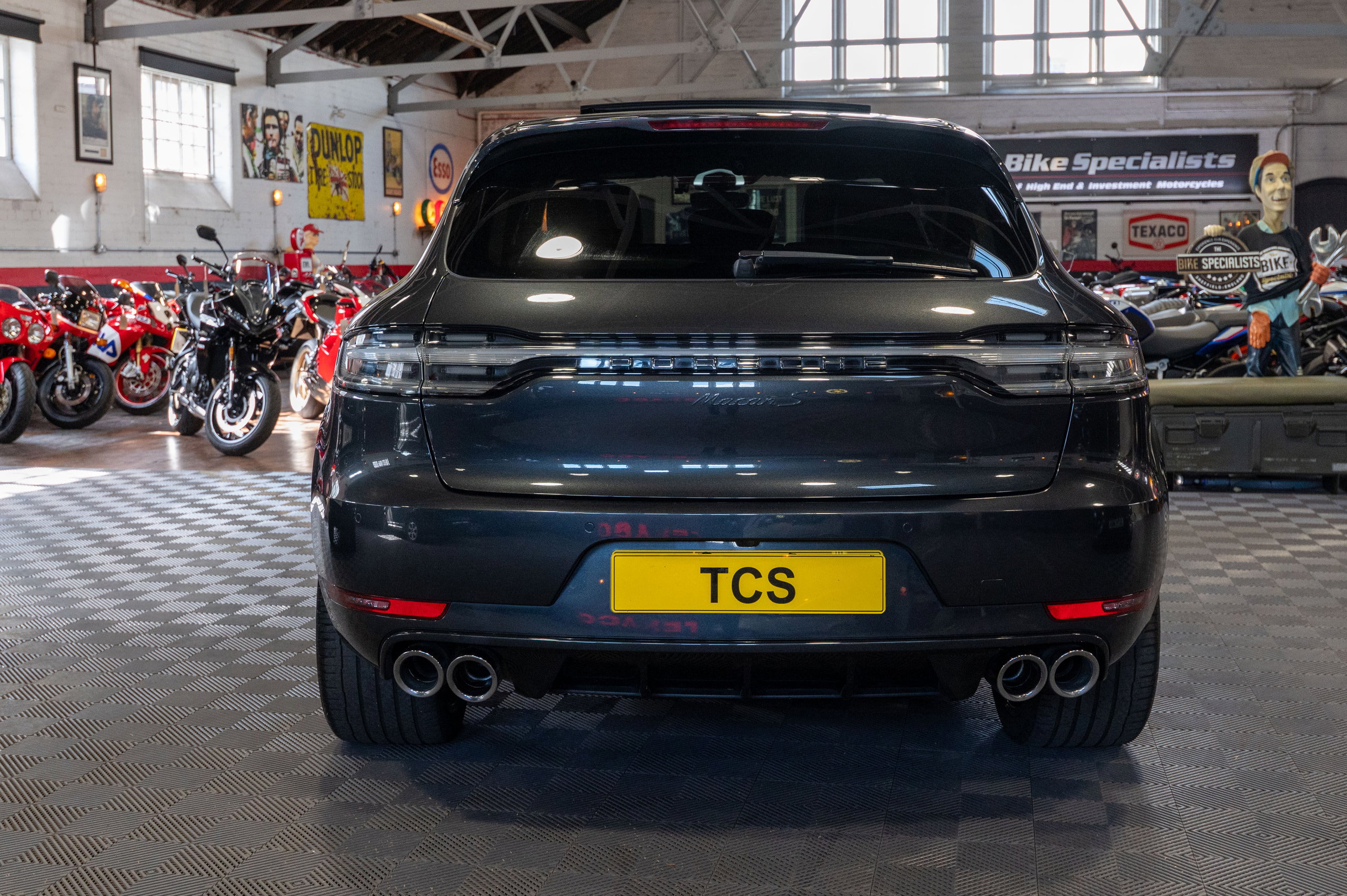 Porsche Macan 3.0T V6 S Pan roof Sports exhaust sports chrono 21" alloys 5dr Automatic 2026