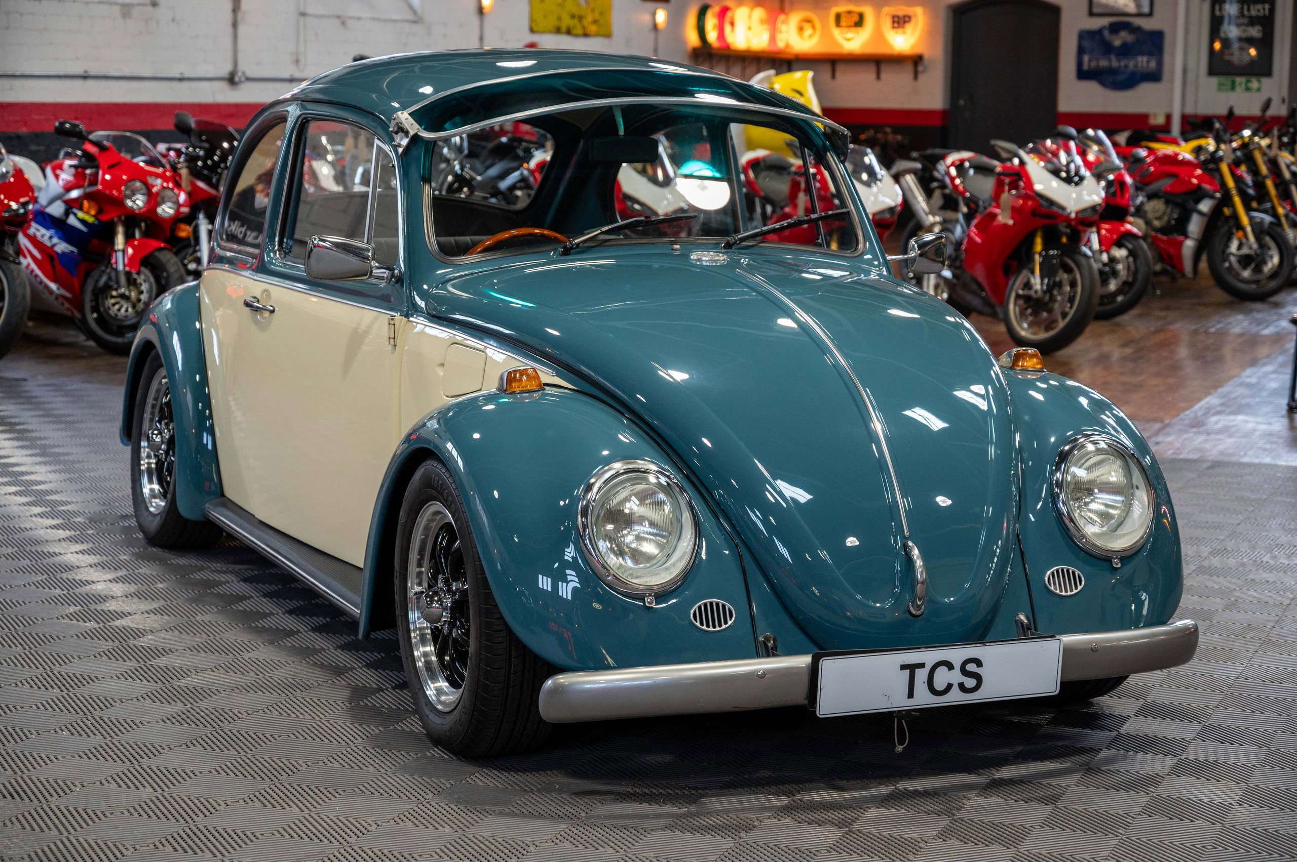 Volkswagen Beetle 1200 1971 *BUG* *Stunning condition*Original service book* 2dr 2026