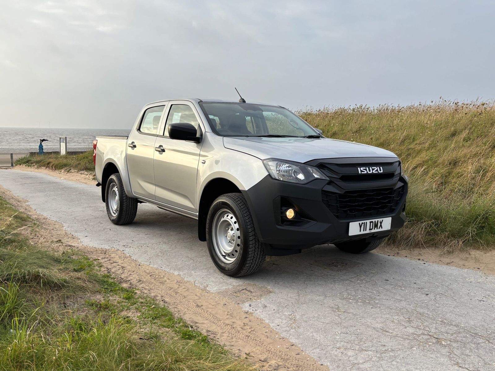  D-Max Utility