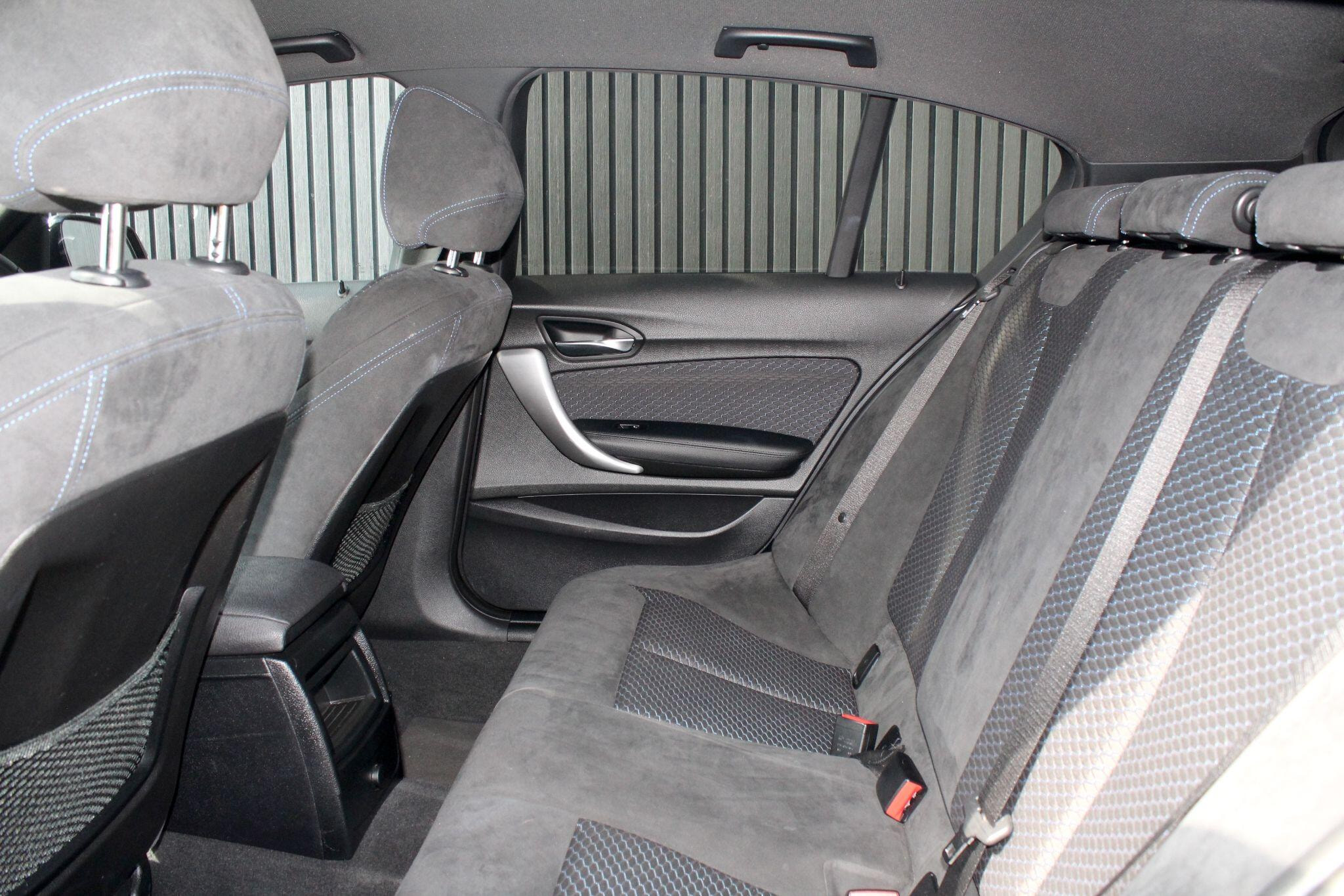 BMW 1 Series 1.5 118i M Sport Euro 6 (s/s) 5dr 5dr Manual 2026