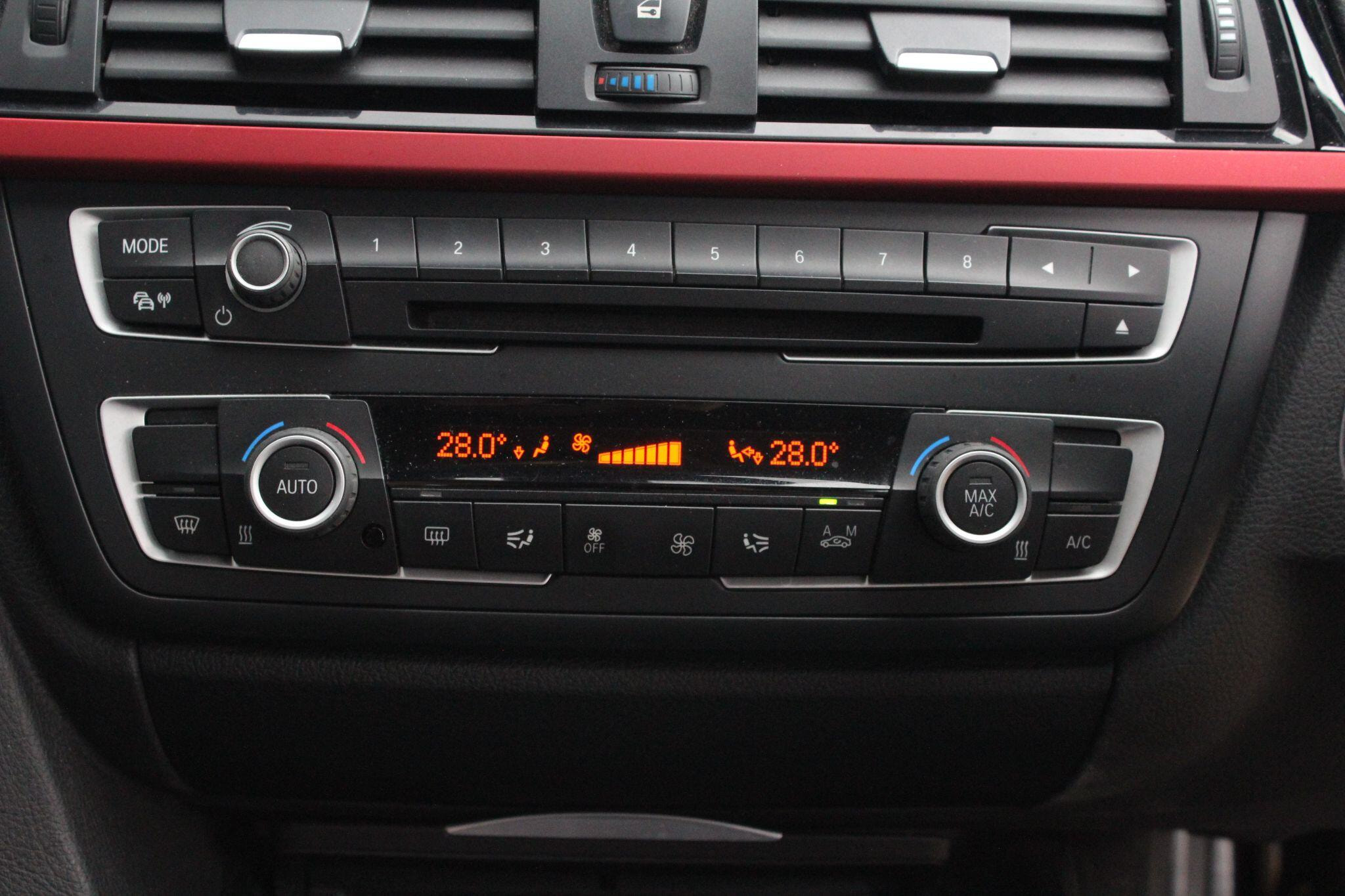 BMW 3 Series 2.0 320d BluePerformance Sport Euro 6 (s/s) 4dr 4dr Manual 2026