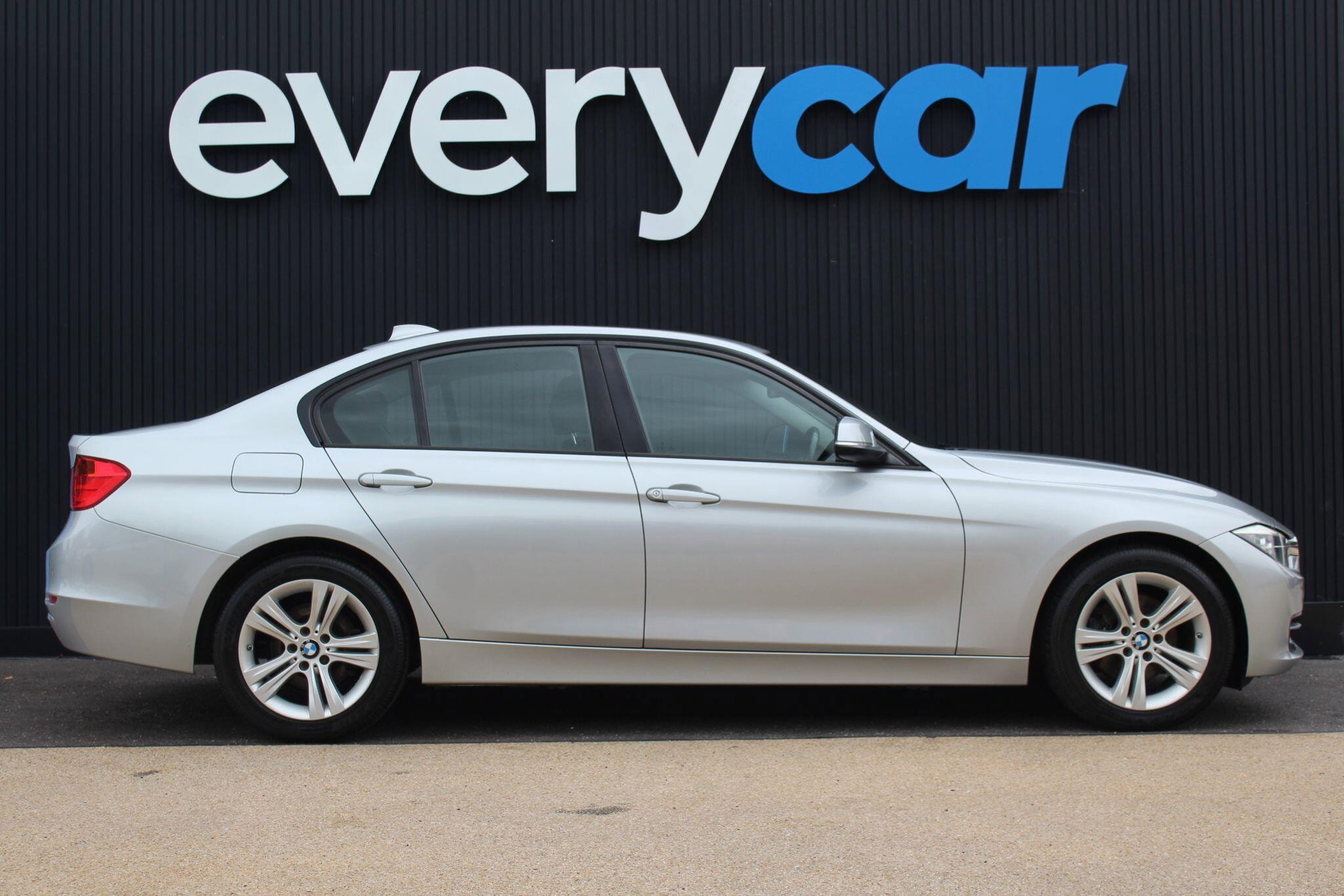BMW 3 Series 2.0 320d BluePerformance Sport Euro 6 (s/s) 4dr 4dr Manual 2026