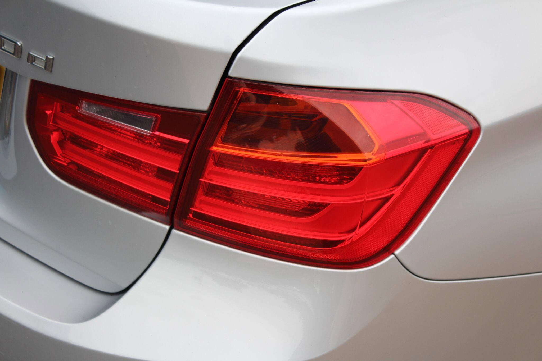 BMW 3 Series 2.0 320d BluePerformance Sport Euro 6 (s/s) 4dr 4dr Manual 2026