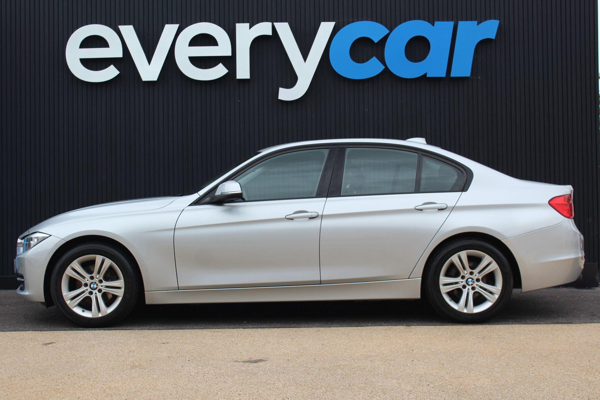 BMW 3 Series 2.0 320d BluePerformance Sport Euro 6 (s/s) 4dr 4dr Manual 2026