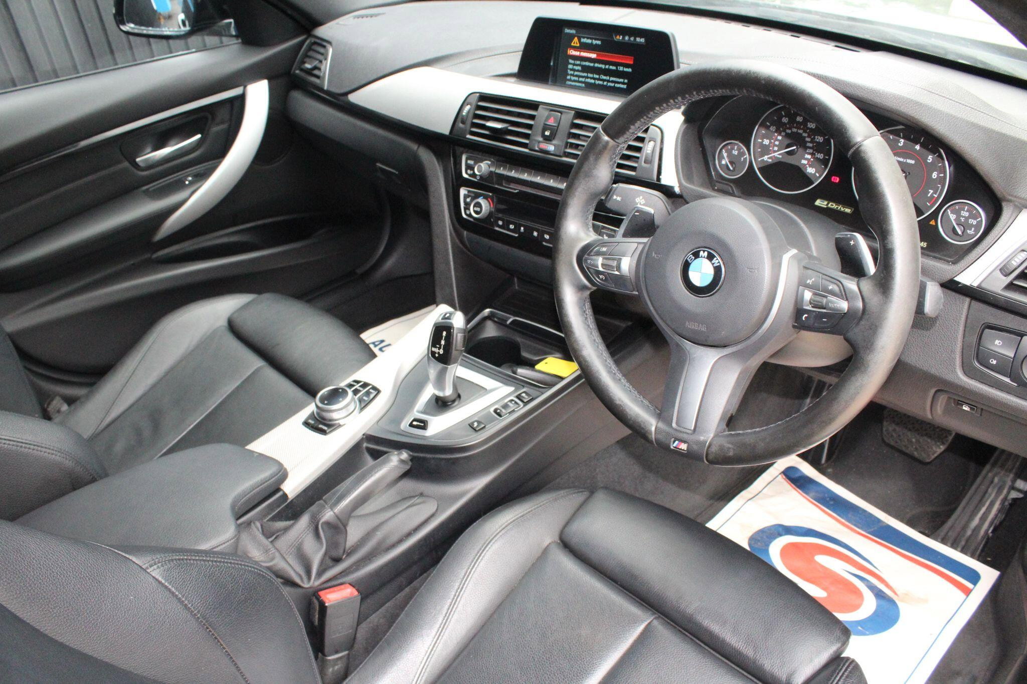BMW 3 Series 2.0 330e 7.6kWh M Sport Auto Euro 6 (s/s) 4dr 4dr Automatic 2026
