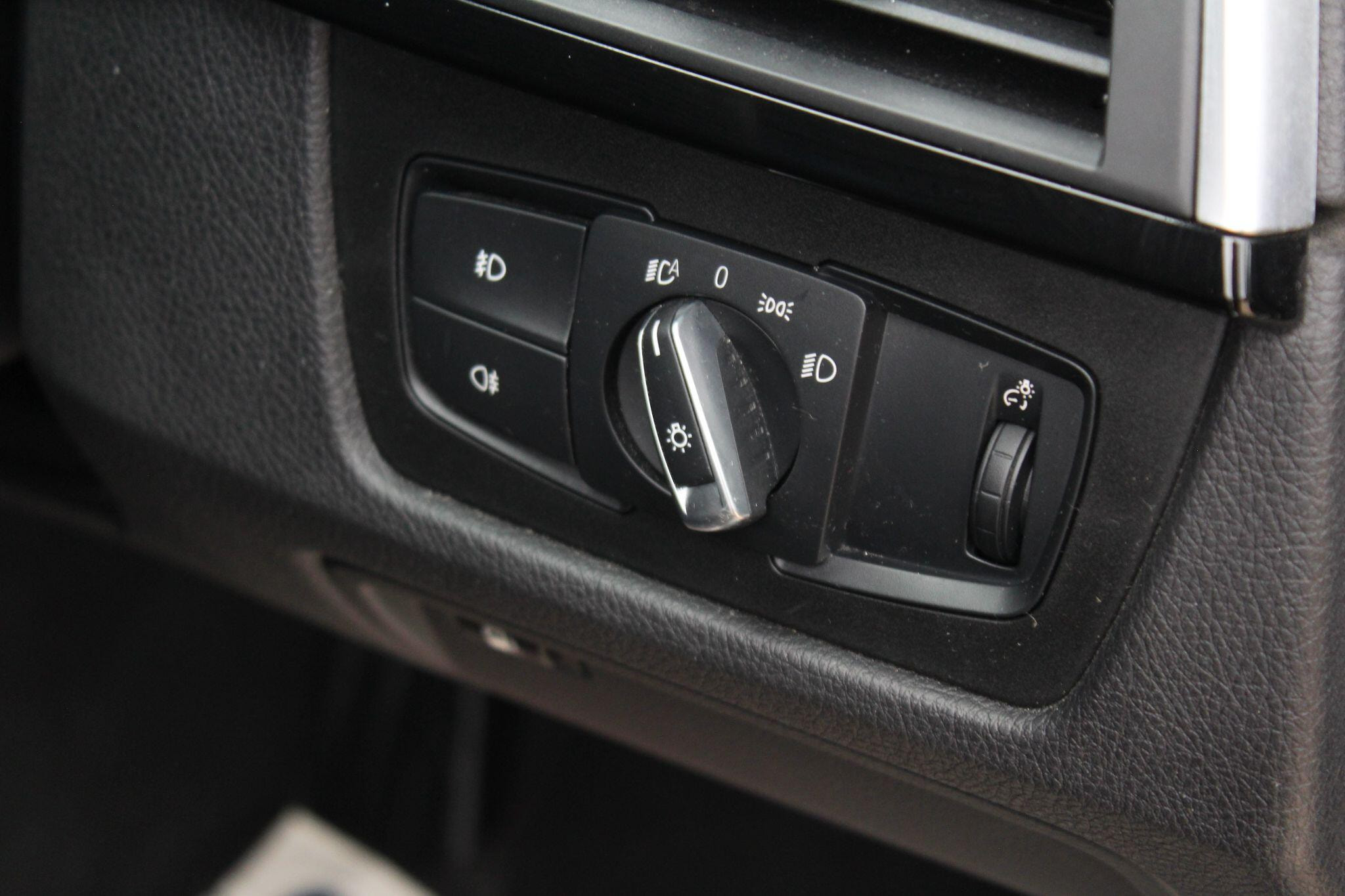 BMW 3 Series 2.0 330e 7.6kWh M Sport Auto Euro 6 (s/s) 4dr 4dr Automatic 2026