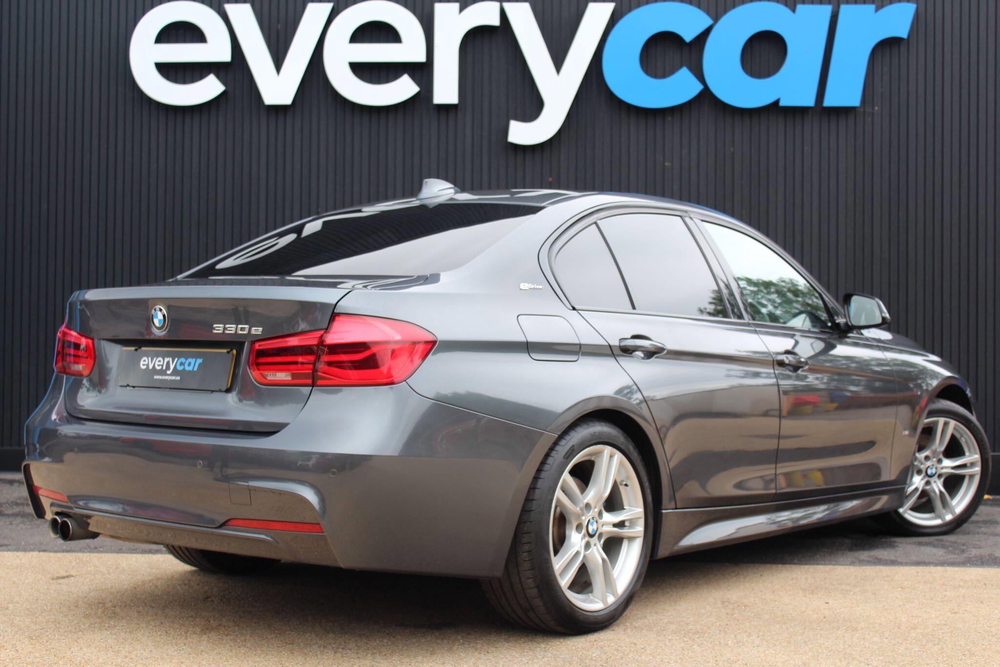 BMW 3 Series 2.0 330e 7.6kWh M Sport Auto Euro 6 (s/s) 4dr 4dr Automatic 2026