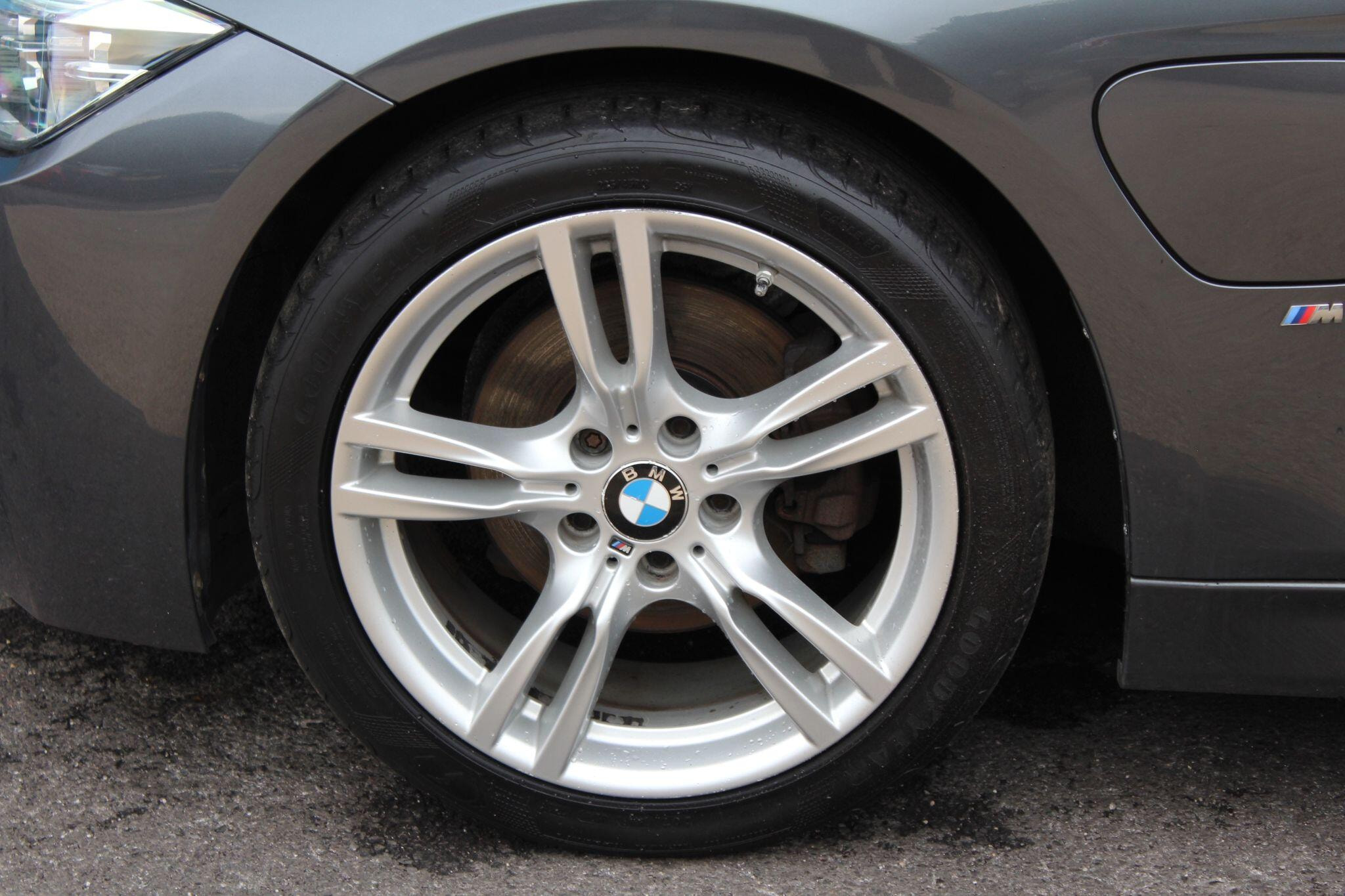 BMW 3 Series 2.0 330e 7.6kWh M Sport Auto Euro 6 (s/s) 4dr 4dr Automatic 2026