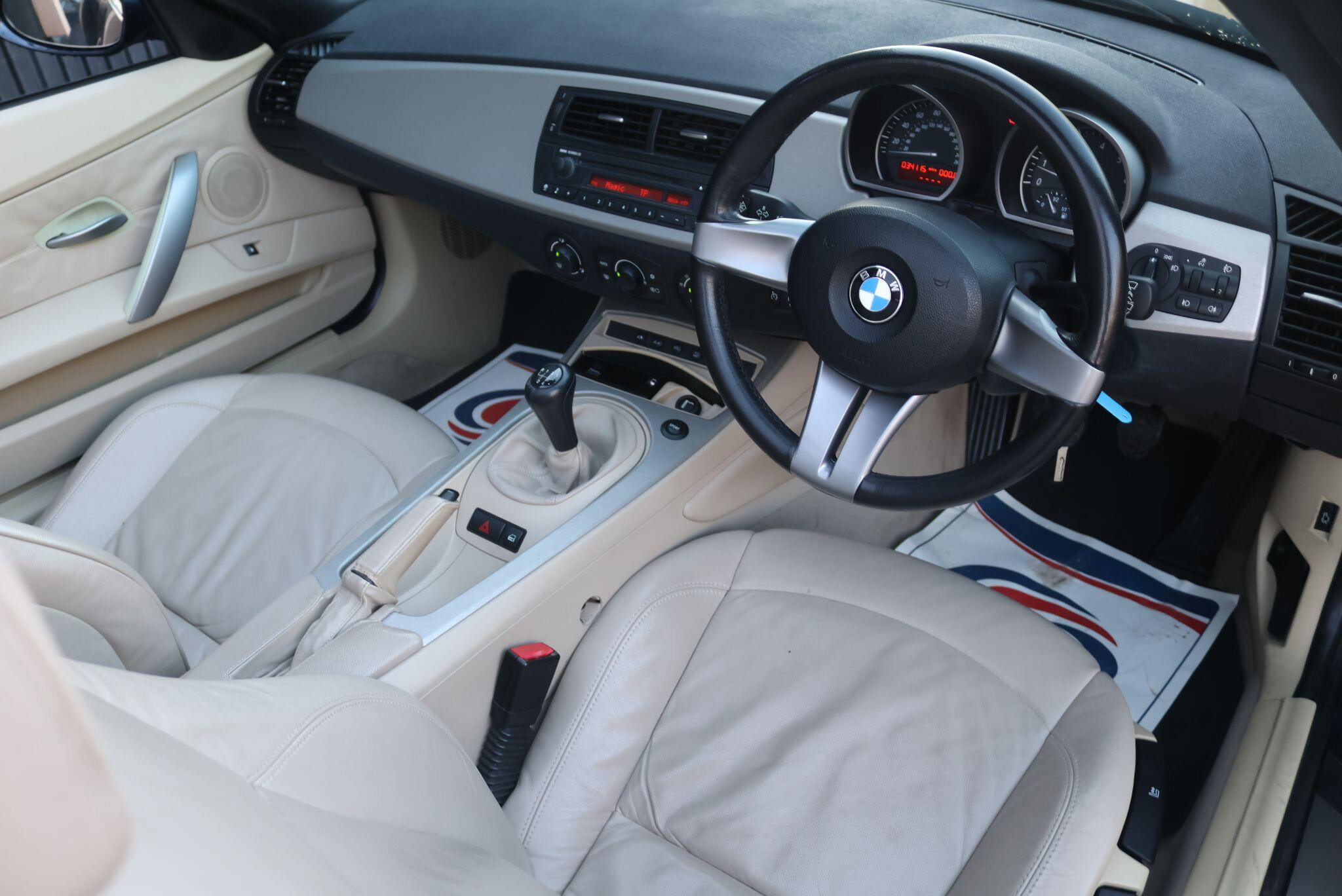 BMW Z4 2.5i SE Euro 3 2dr 2dr Manual 2026