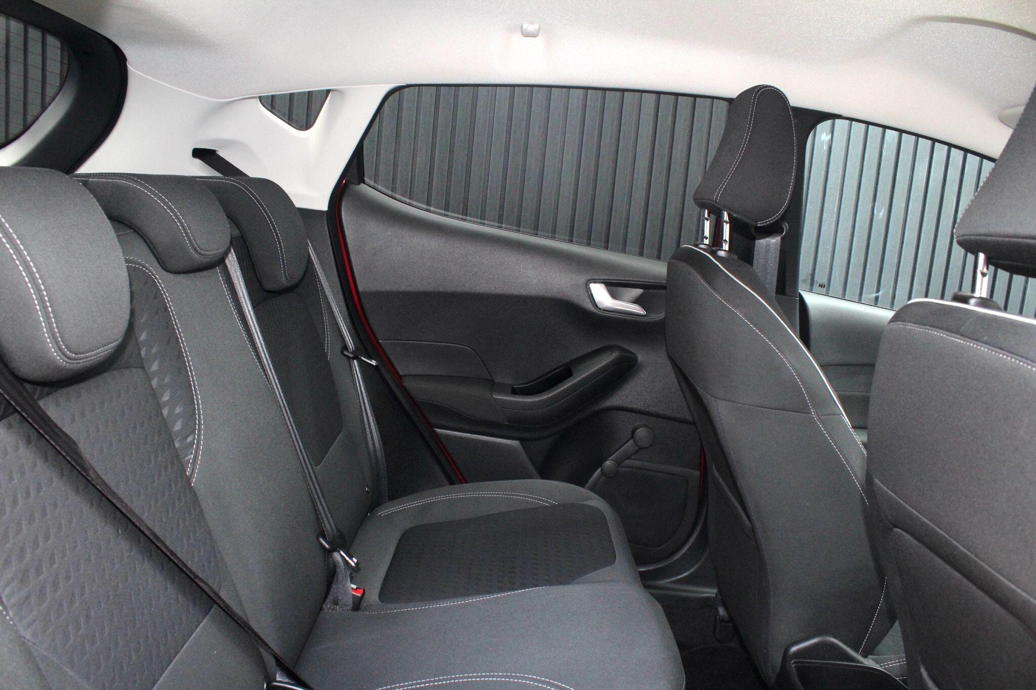 Ford Fiesta 1.0T EcoBoost Zetec Euro 6 (s/s) 5dr 5dr Manual 2026