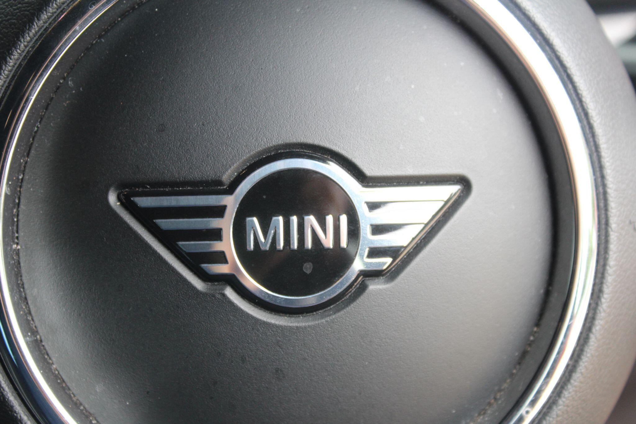 MINI Clubman 1.5 Cooper Sport Steptronic Euro 6 (s/s) 6dr 6dr Automatic 2026