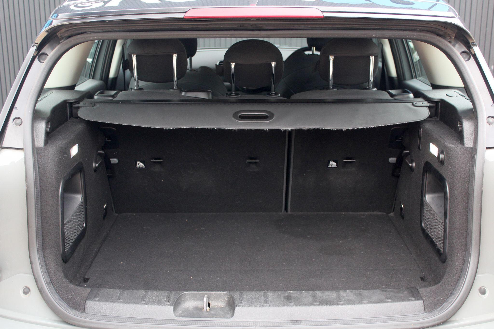 MINI Clubman 1.5 Cooper Steptronic Euro 6 (s/s) 6dr 6dr Automatic 2026