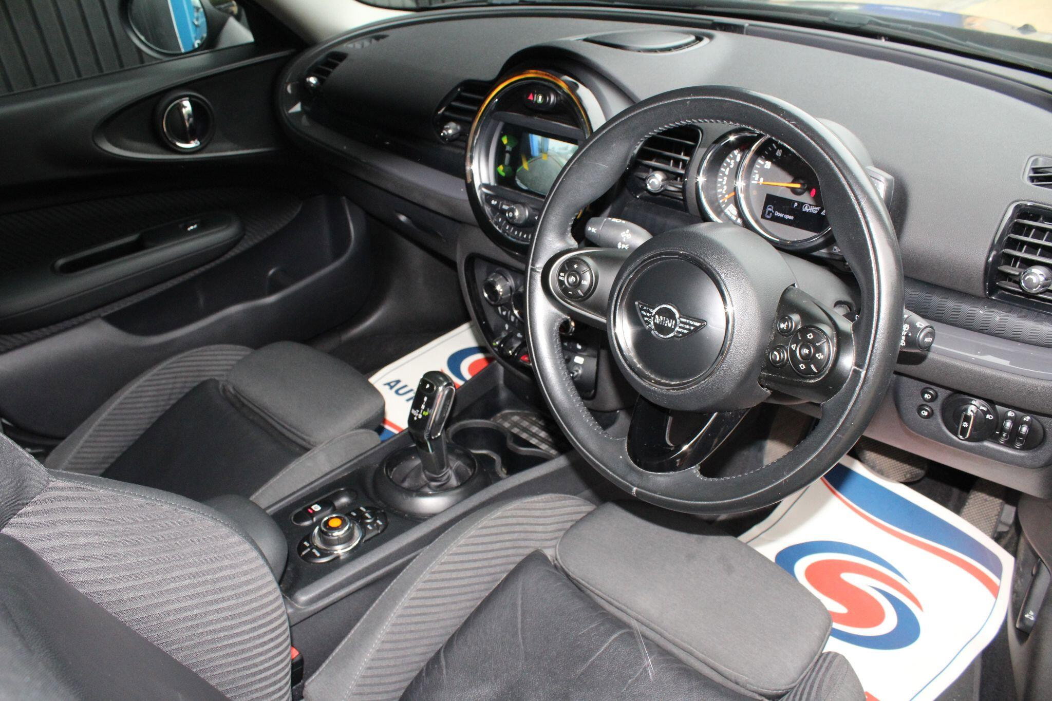 MINI Clubman 1.5 Cooper Steptronic Euro 6 (s/s) 6dr 6dr Automatic 2026