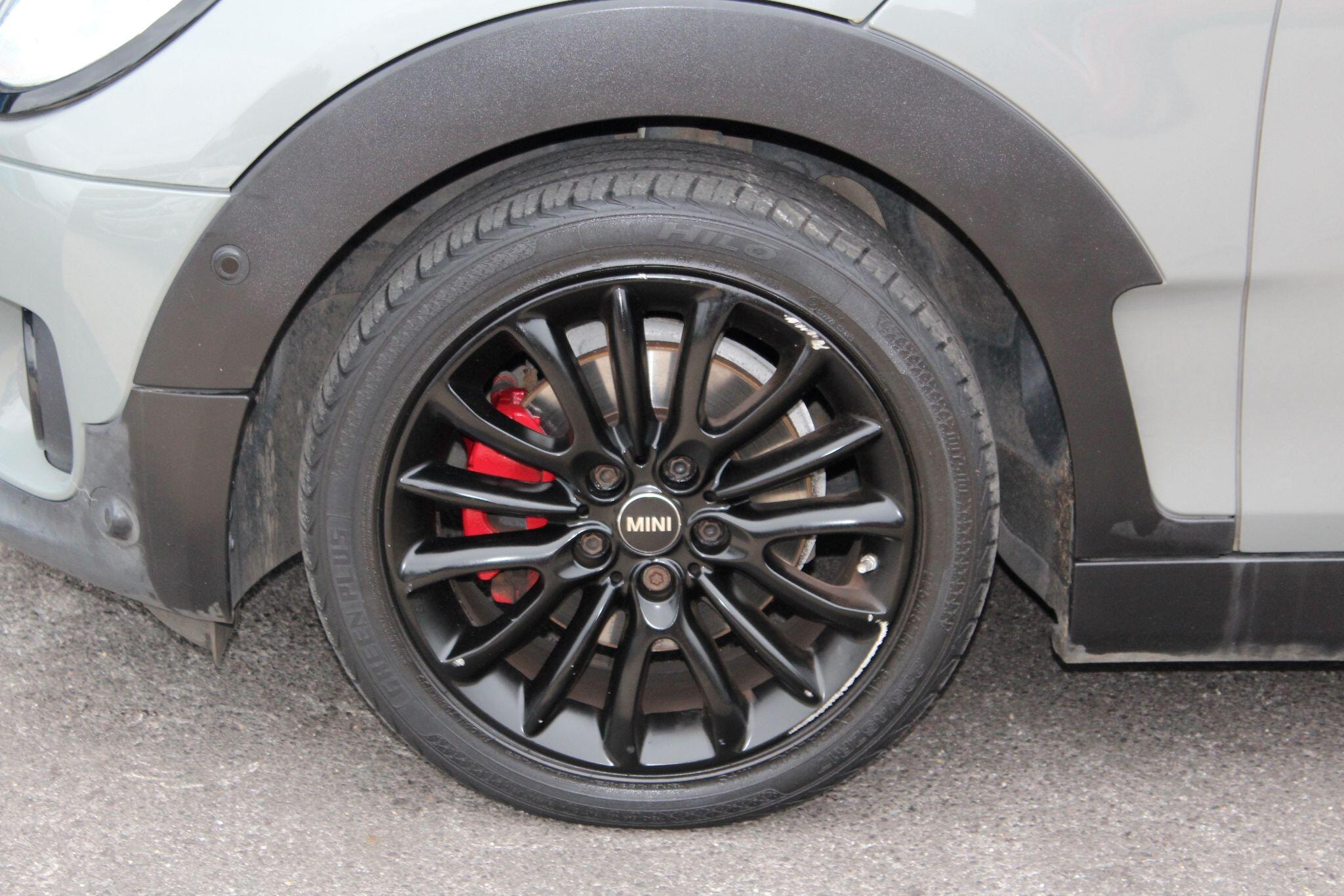 MINI Clubman 1.5 Cooper Steptronic Euro 6 (s/s) 6dr 6dr Automatic 2026