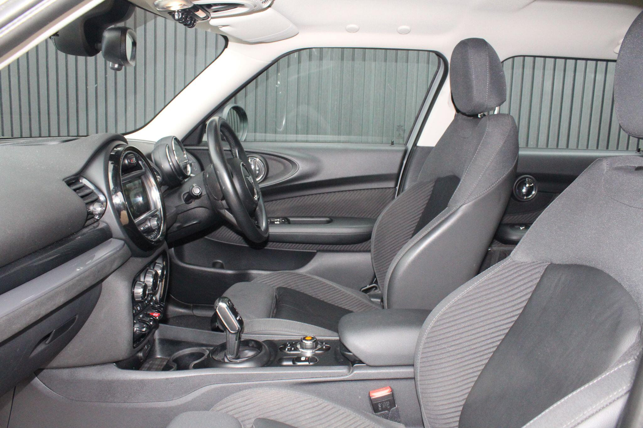 MINI Clubman 1.5 Cooper Steptronic Euro 6 (s/s) 6dr 6dr Automatic 2026