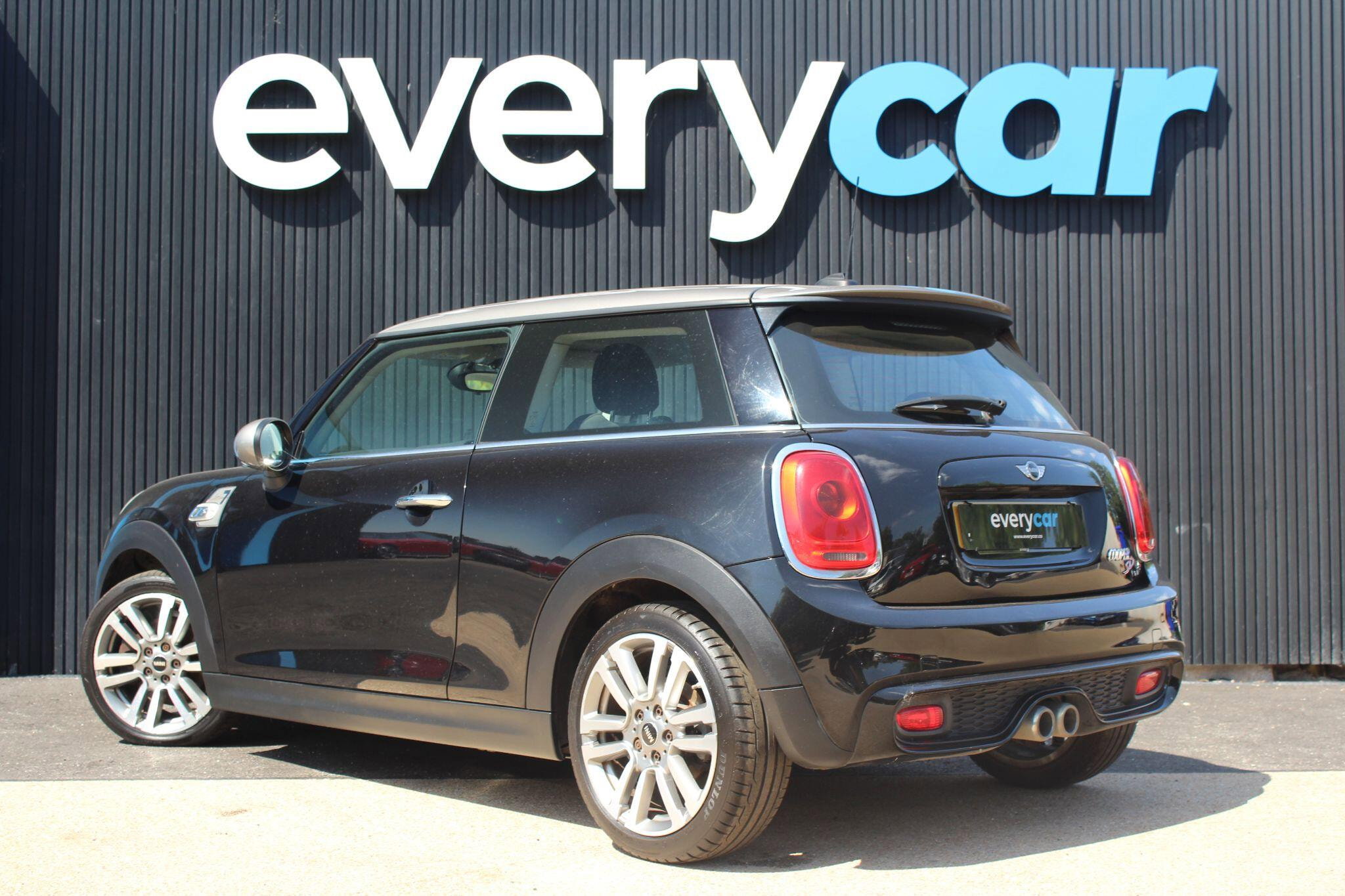 MINI Hatch 2.0 Cooper SD Seven Euro 6 (s/s) 3dr 3dr Manual 2026