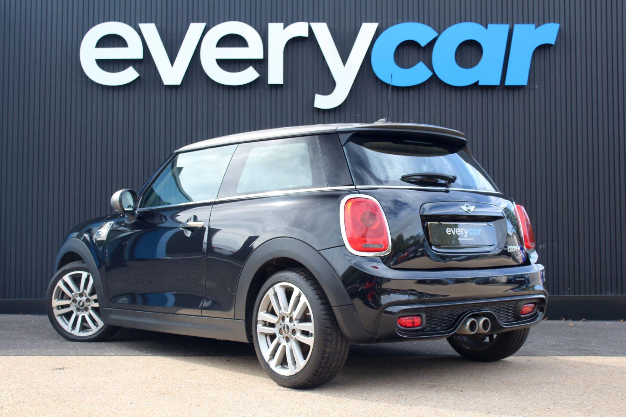 MINI Hatch 2.0 Cooper SD Seven Euro 6 (s/s) 3dr 3dr Manual 2026