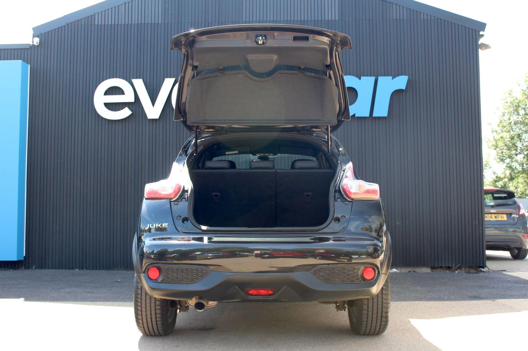 Nissan Juke 1.6 DIG-T Tekna Euro 6 (s/s) 5dr 5dr Manual 2026