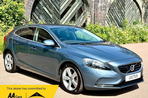 2014 VOLVO V40 KF64MVD 37,300 MILES AUTOMATIC PETROL 0 MPG 2014 VOLVO V40 1.59L PETROL... photo