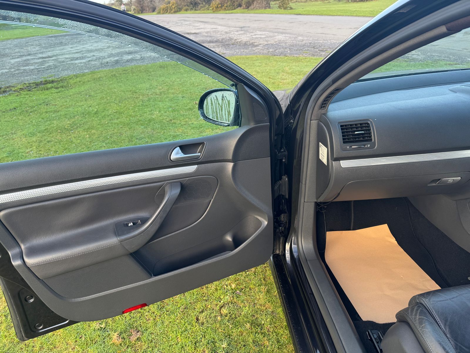 Volkswagen Golf R32 DSG 5dr Automatic 2026