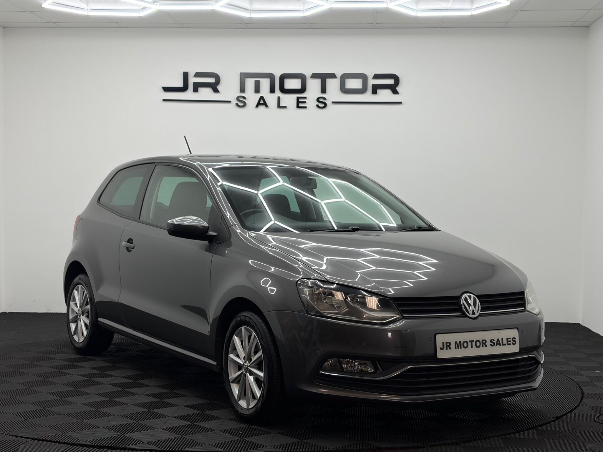 2016 Volkswagen Polo