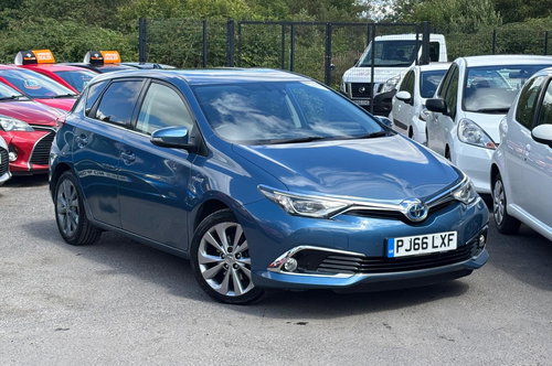 2016 Toyota Auris