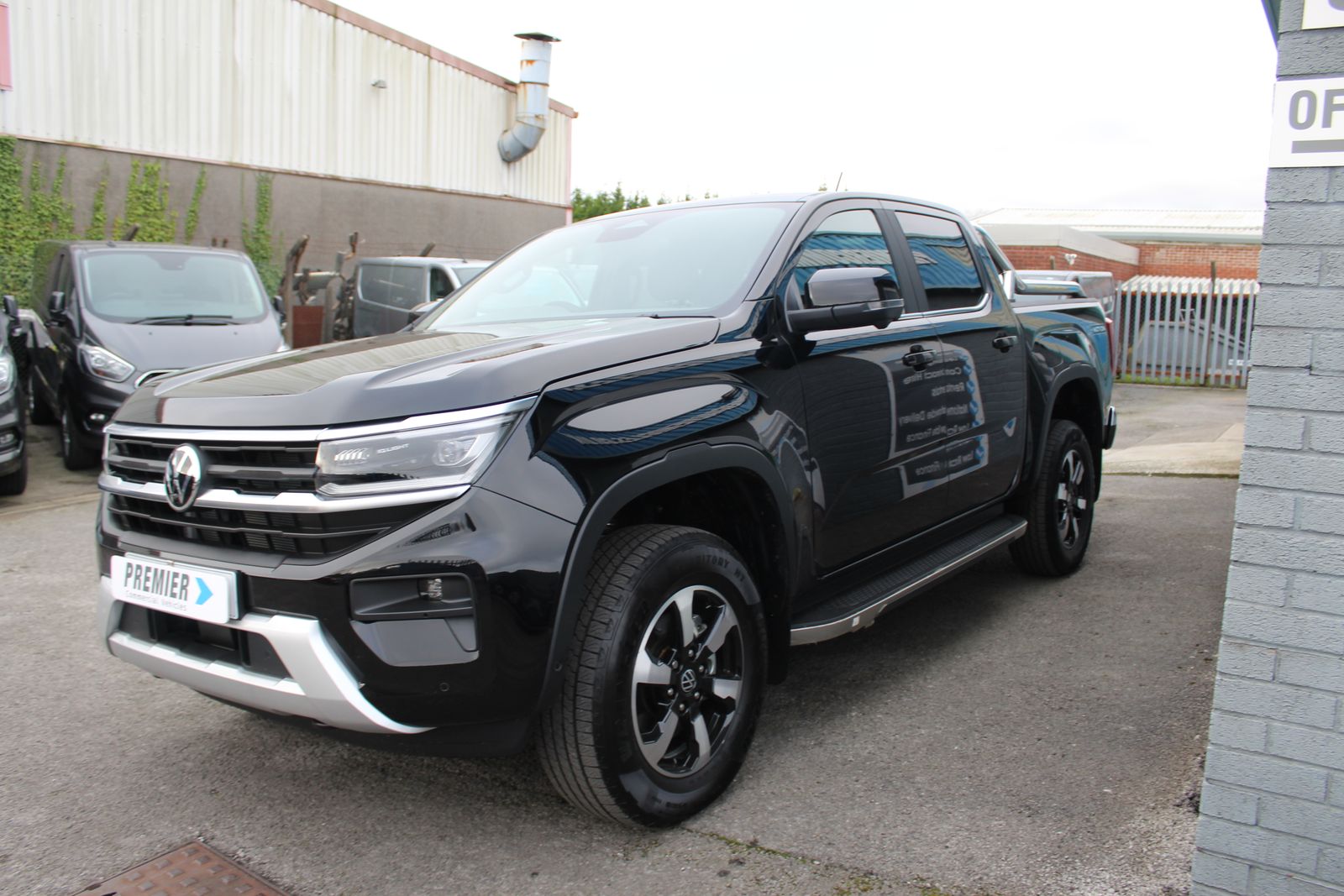 Volkswagen Amarok 2.0 TDI Style Pickup Double Cab 4dr Diesel Auto 4Motion Euro 6 (s/s) (205 ps) 4dr Automatic 2026
