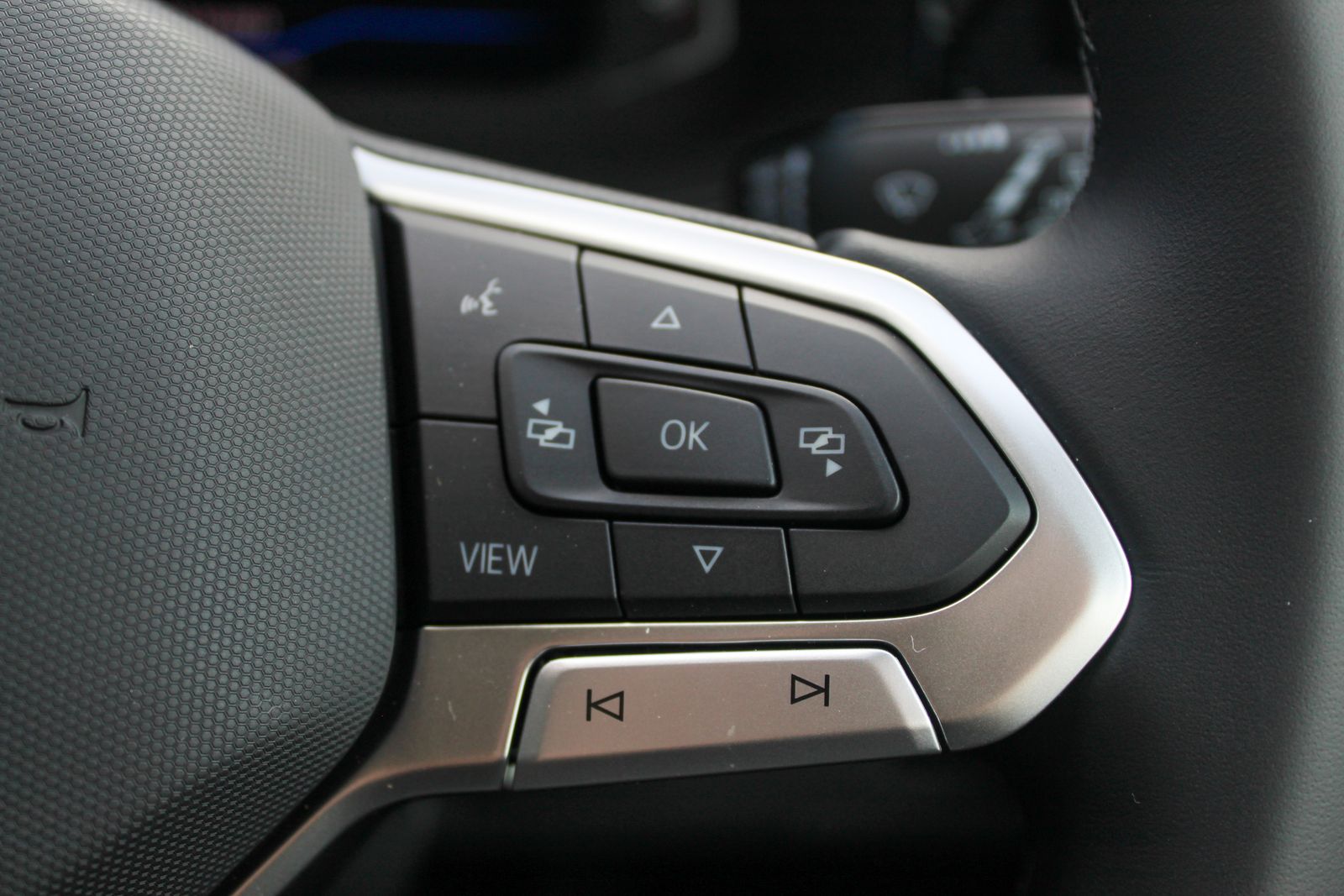 Volkswagen Transporter 2.0 BiTDI T32 Sportline Crew Van 5dr Diesel DSG FWD Euro 6 (s/s) (204 ps) 5dr Automatic 2026