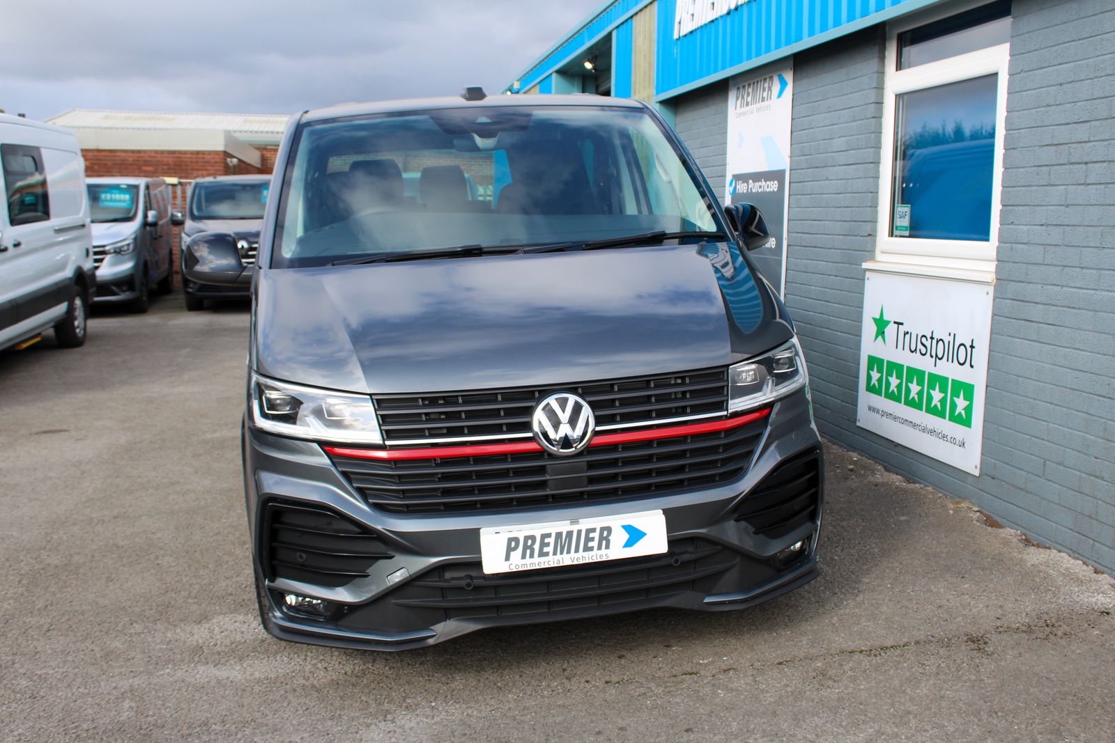Volkswagen Transporter 2.0 BiTDI T32 Sportline Crew Van 5dr Diesel DSG FWD Euro 6 (s/s) (204 ps) 5dr Automatic 2026