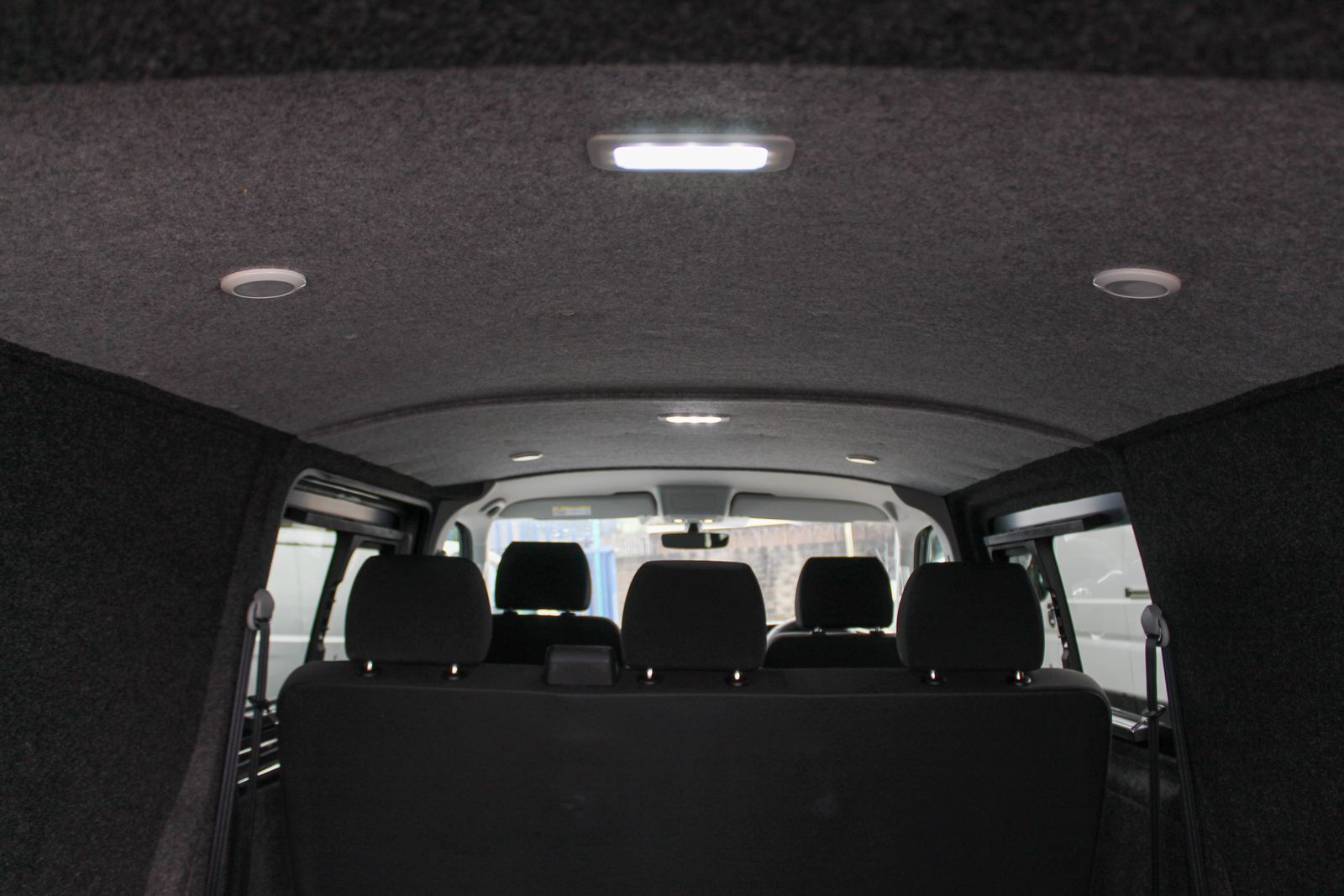 Volkswagen Transporter 2.0 TDI T30 Highline Panel Van 5dr Diesel DSG FWD LWB Euro 6 (s/s) (150 ps) 5dr Automatic 2026